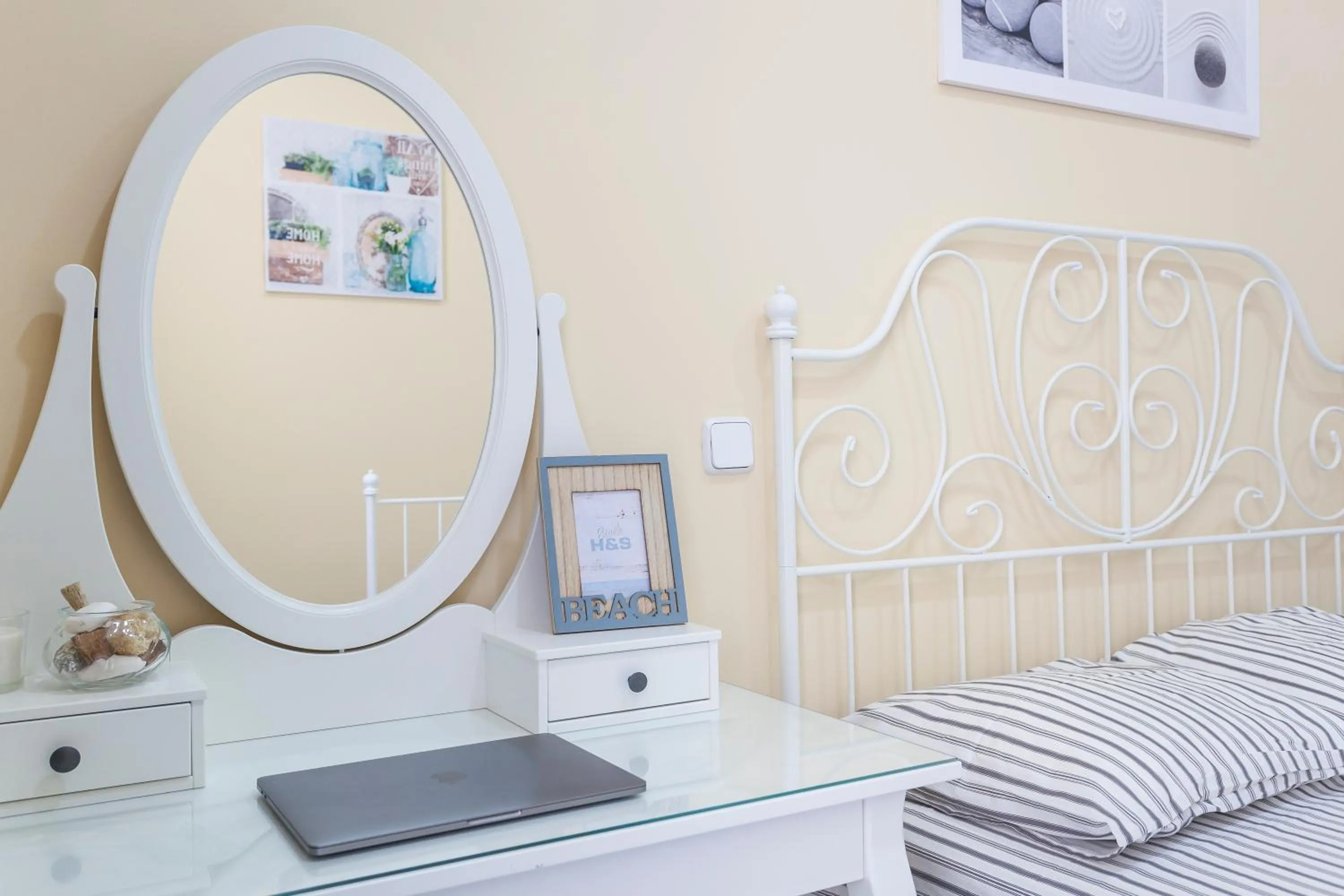 Bedroom, Bed in Boutique Apartments in the Heart of Madrid