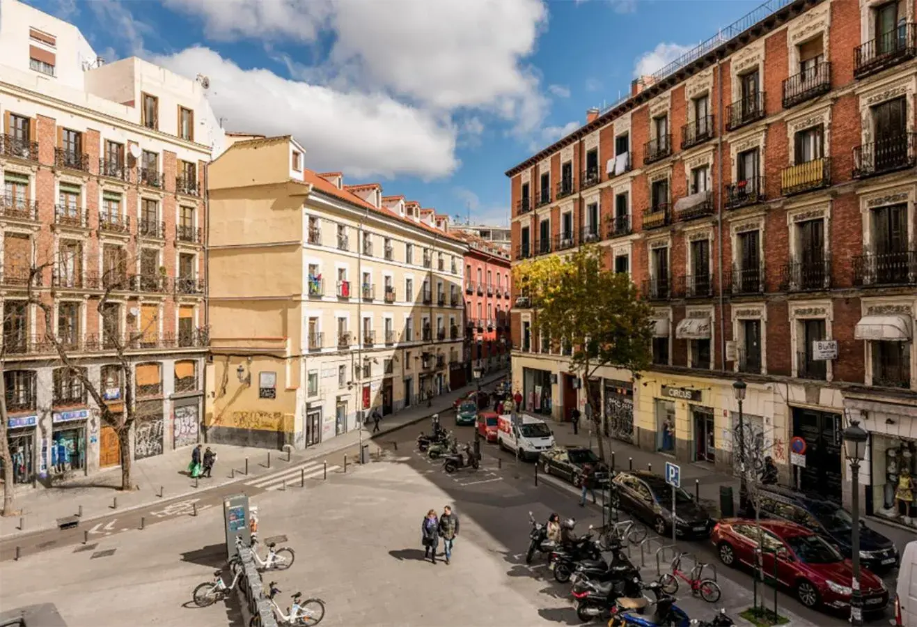 Property building in Boutique Apartments in the Heart of Madrid Property building in Boutique Apartments in the Heart of Madrid