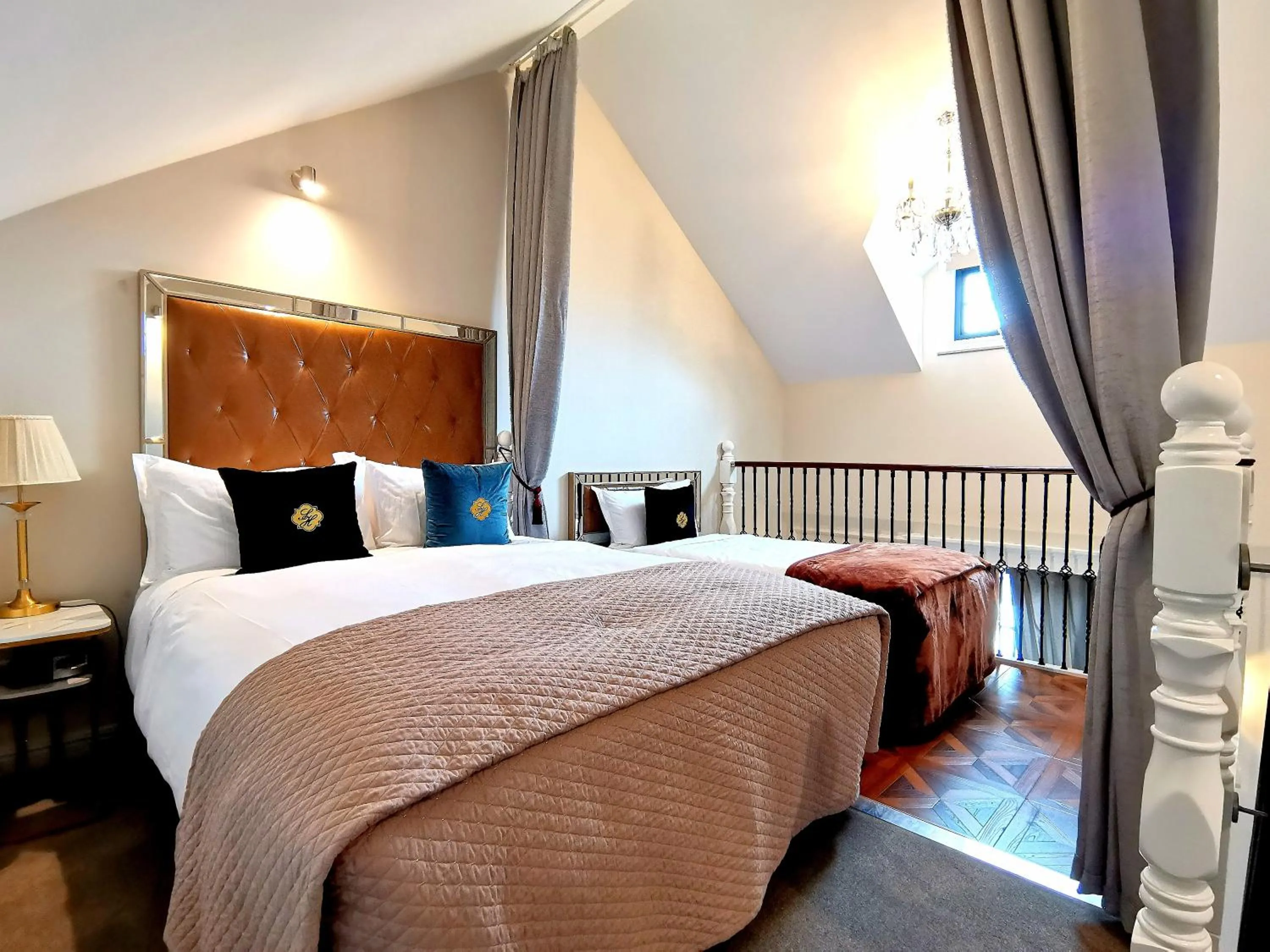 Bed in The Salisbury