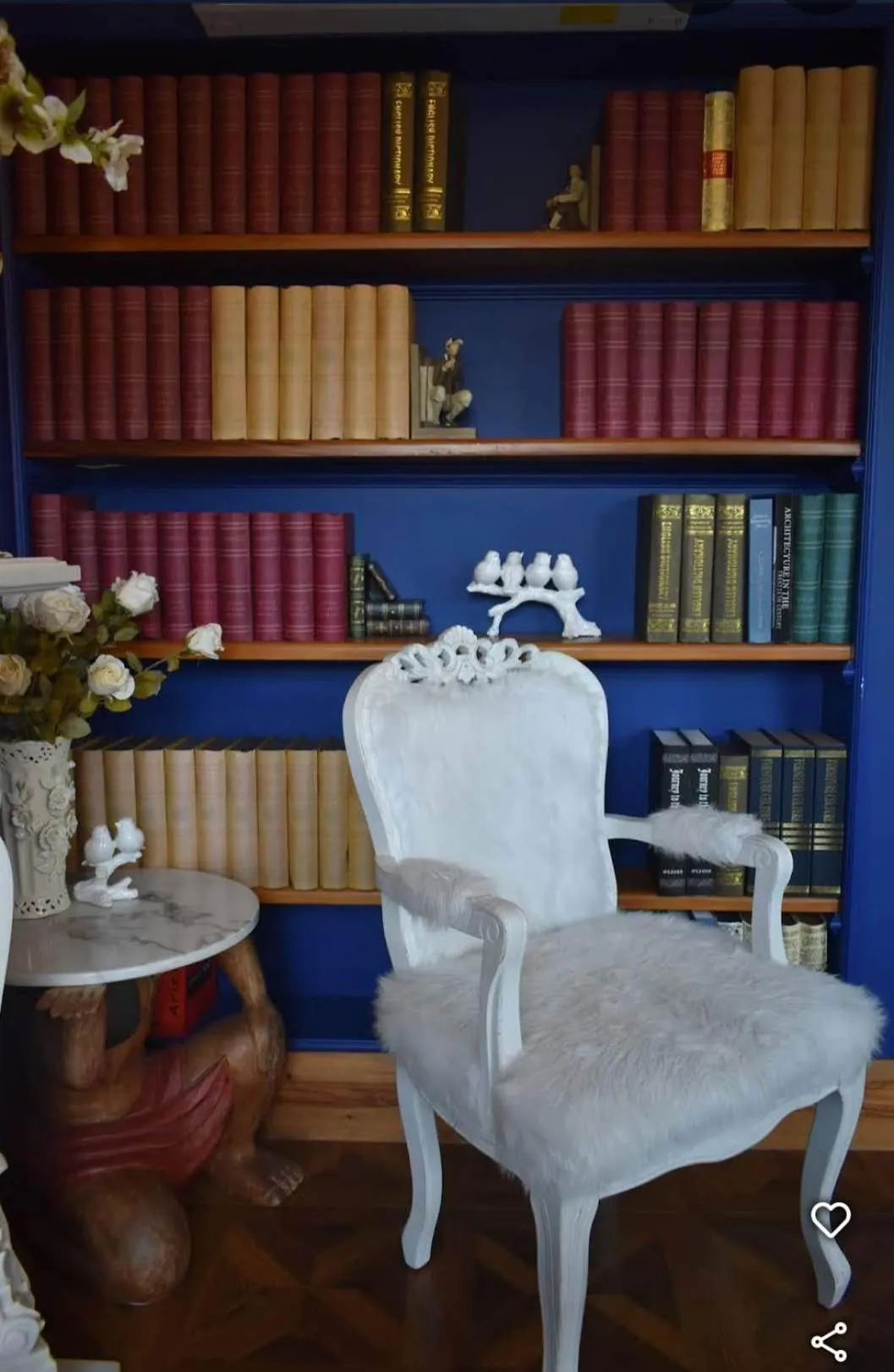 Property building in The Salisbury