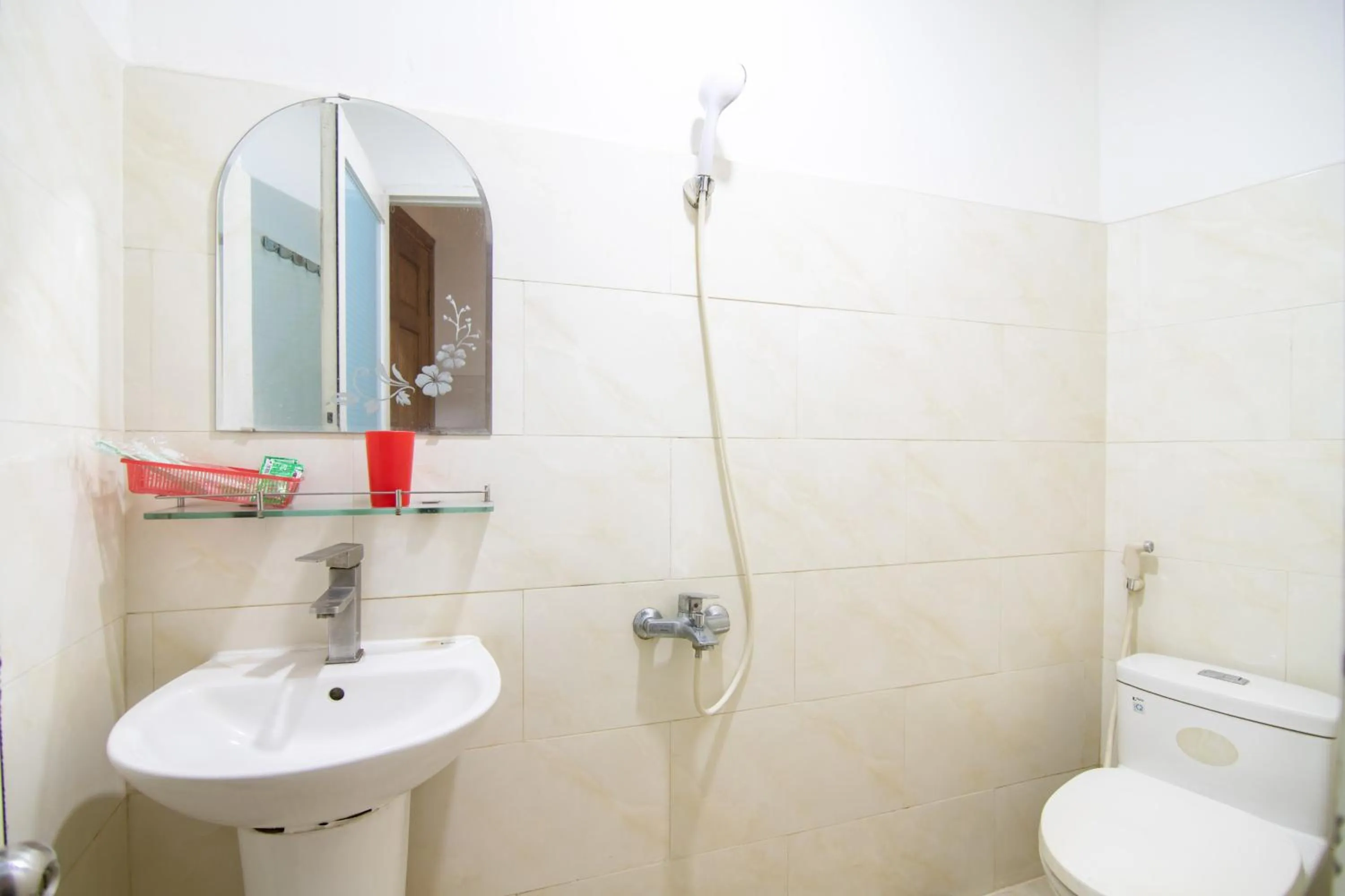 Bathroom in Dai An Go Vap Hotel