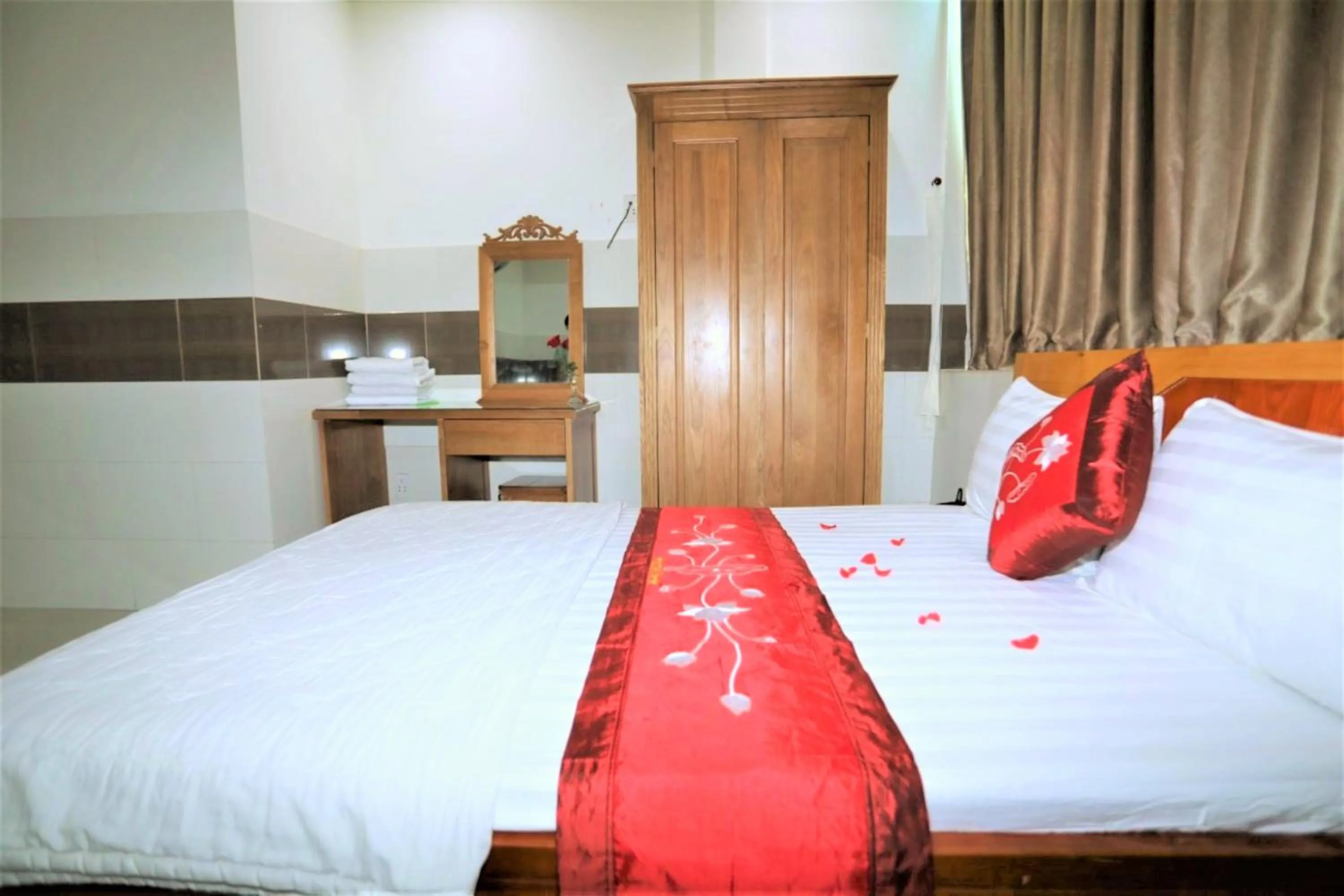 Bed in Dai An Go Vap Hotel