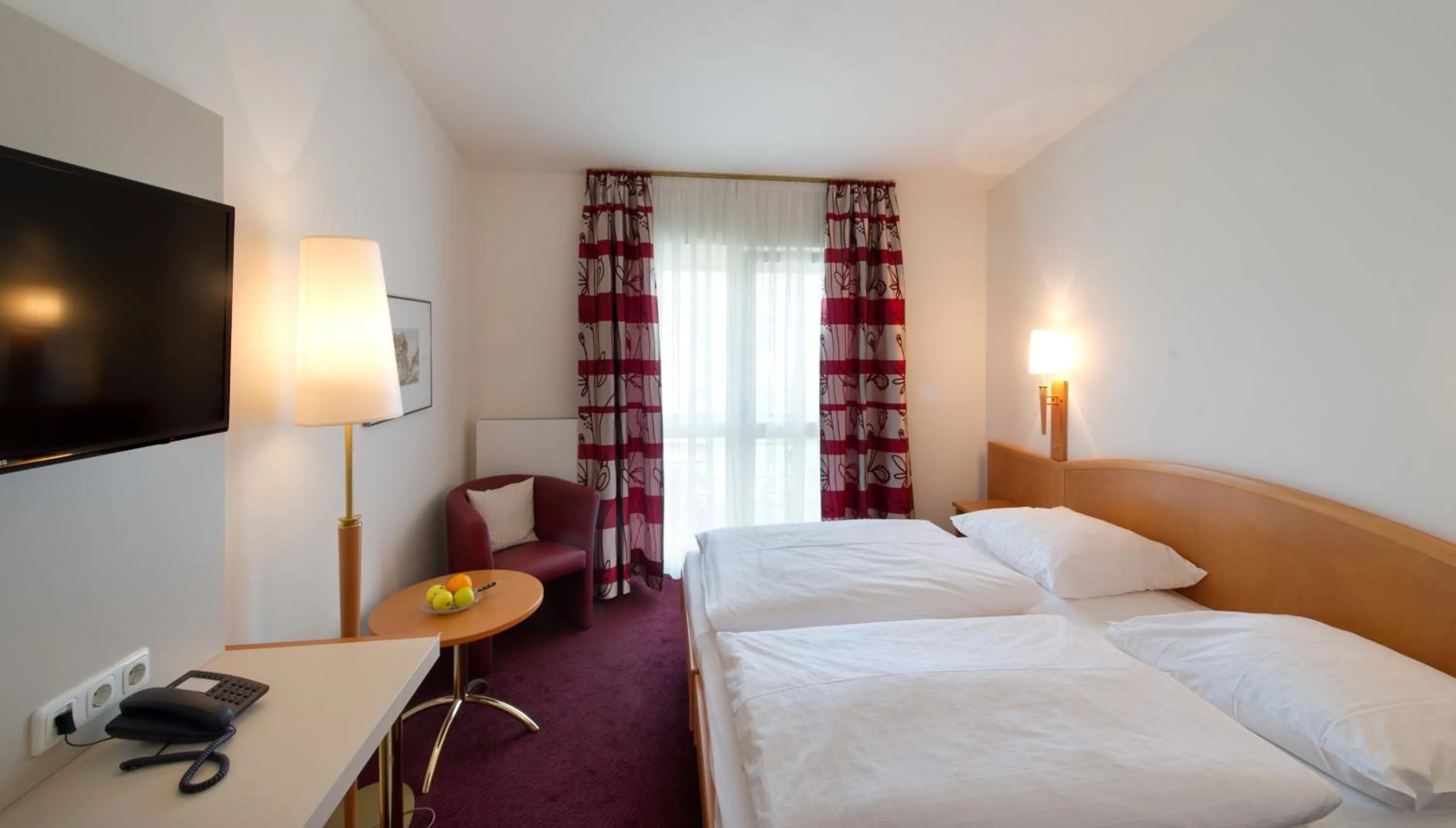 Photo of the whole room, Bed in Altmann's Stube