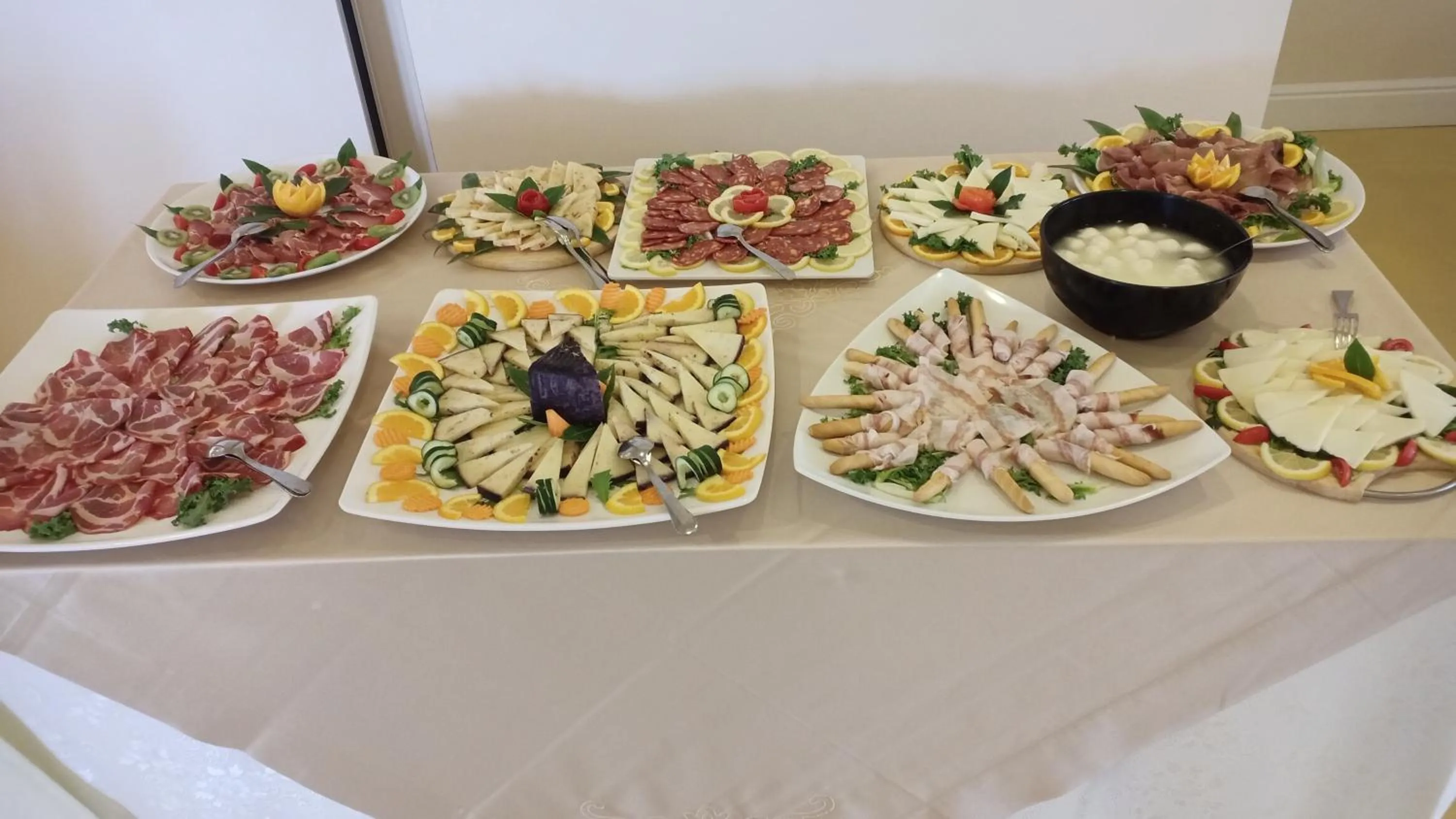 Restaurant/places to eat in Uliveto Principessa Resort