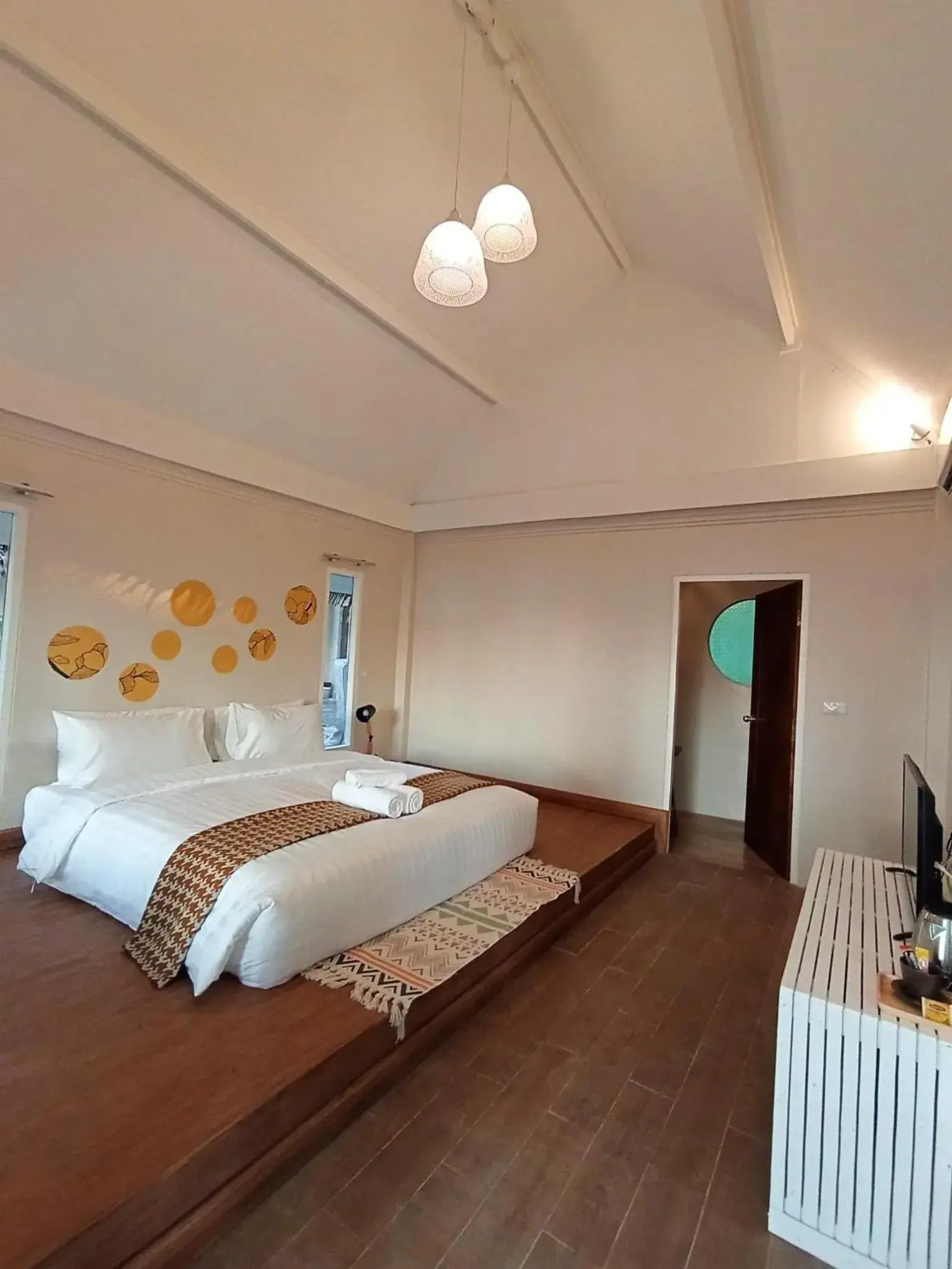 Photo of the whole room, Bed in Saffron On The Sea Resort Photo of the whole room, Bed in Saffron On The Sea Resort