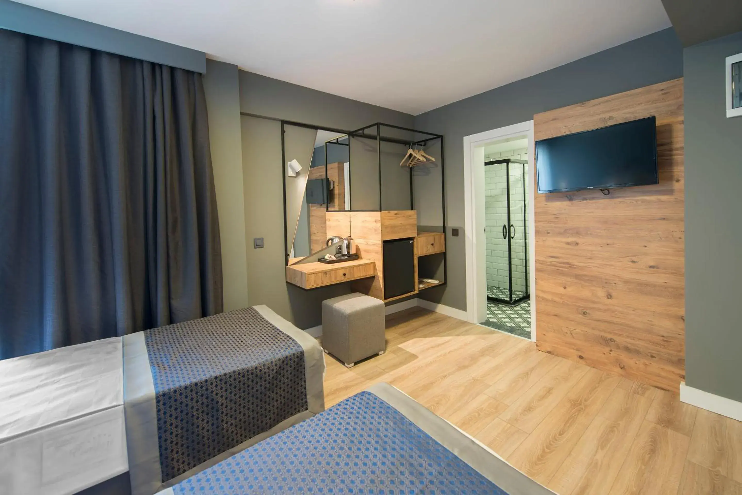 Large Double Room in Pure Blanche Hotel Large Double Room in Pure Blanche Hotel