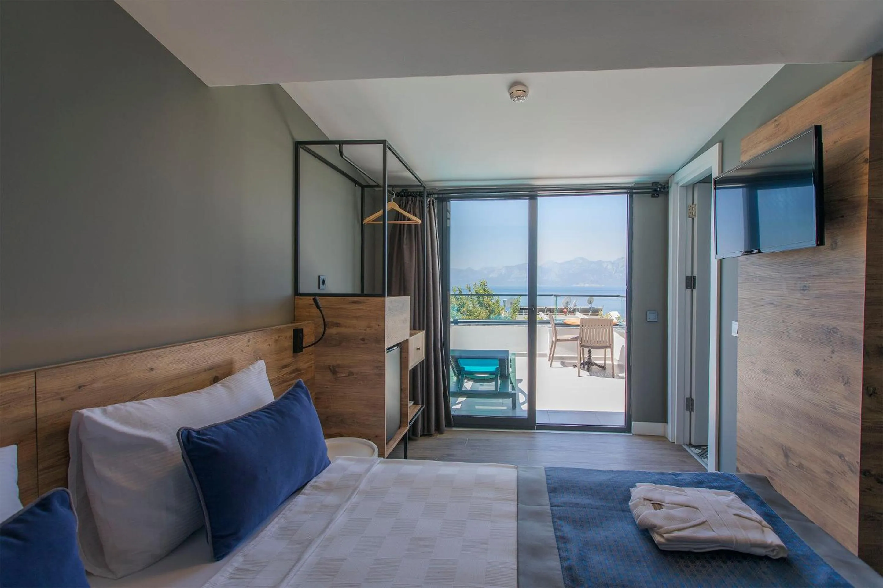 Bed in Pure Blanche Hotel