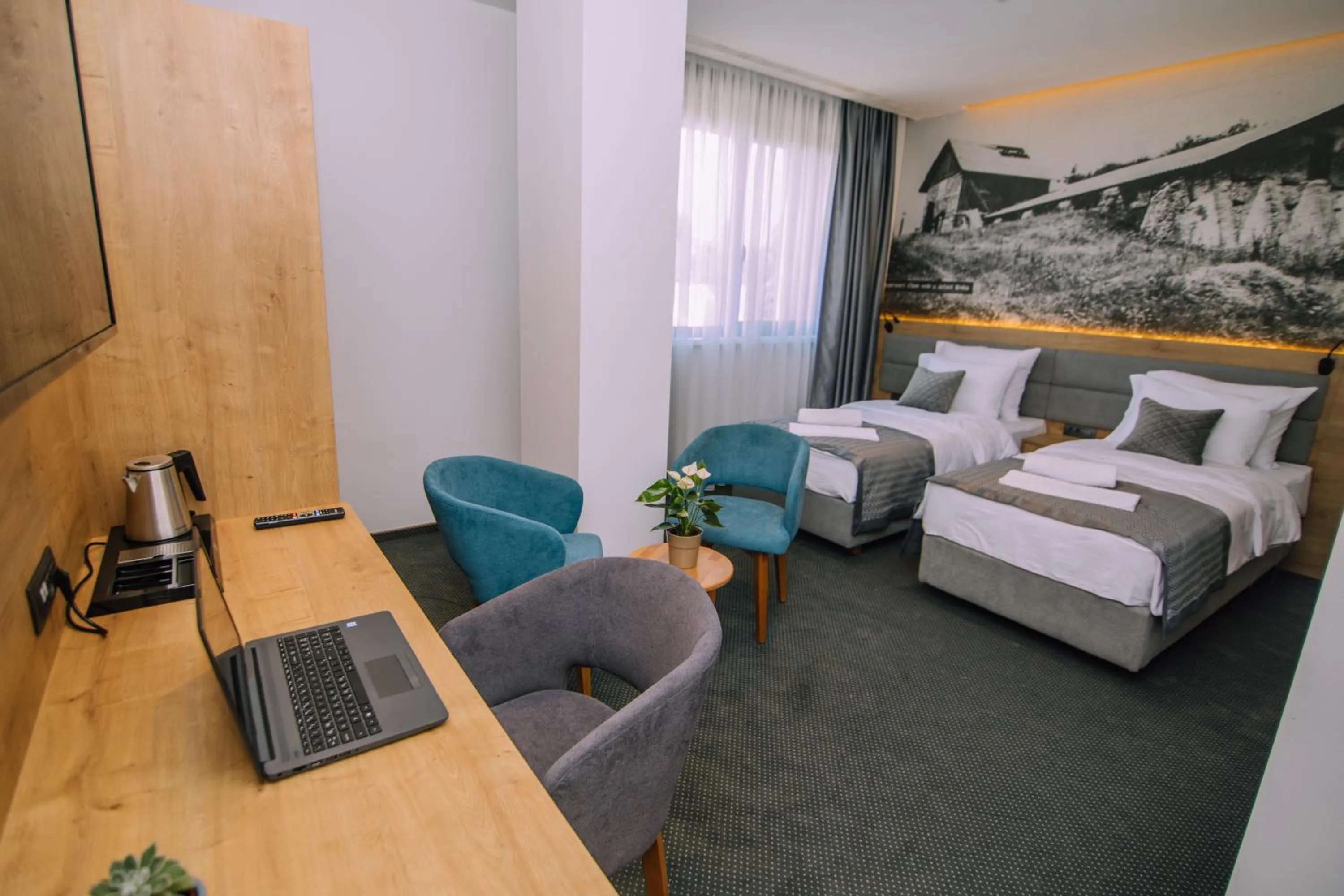 Photo of the whole room, Bed in Hotel Salis