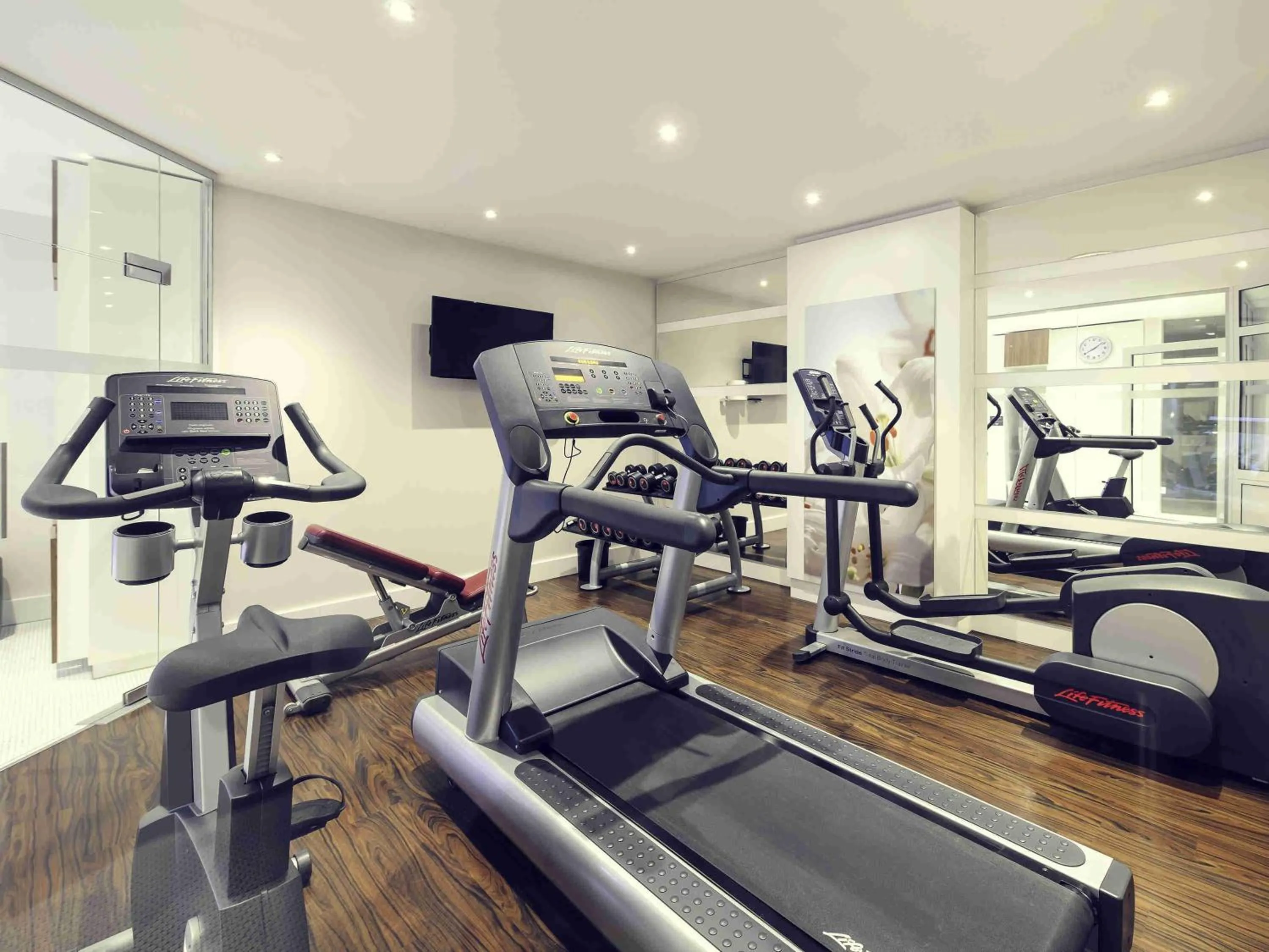 Fitness centre/facilities in Mercure Hotel Dortmund Centrum