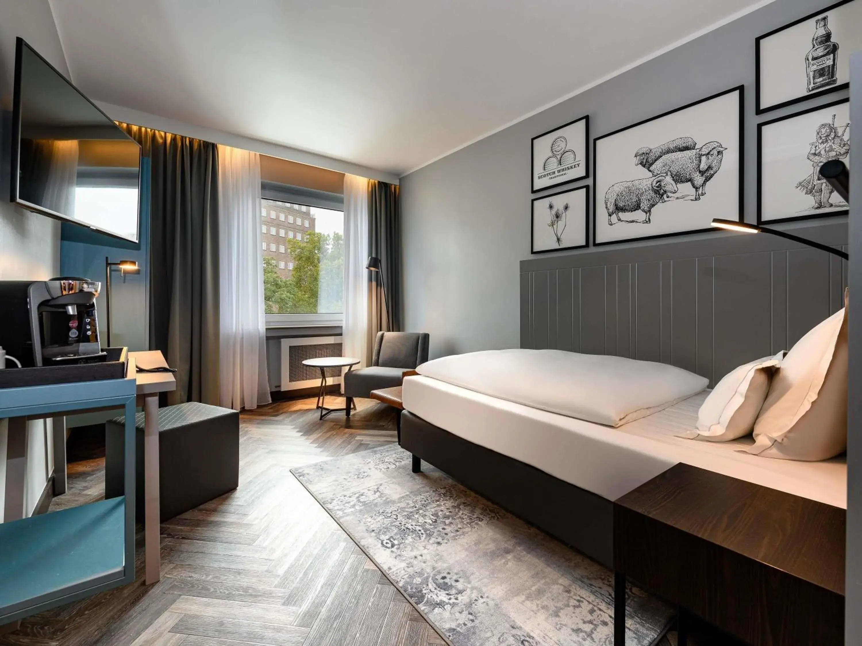 Bedroom, Bed in Mercure Hotel Dortmund Centrum Bedroom, Bed in Mercure Hotel Dortmund Centrum