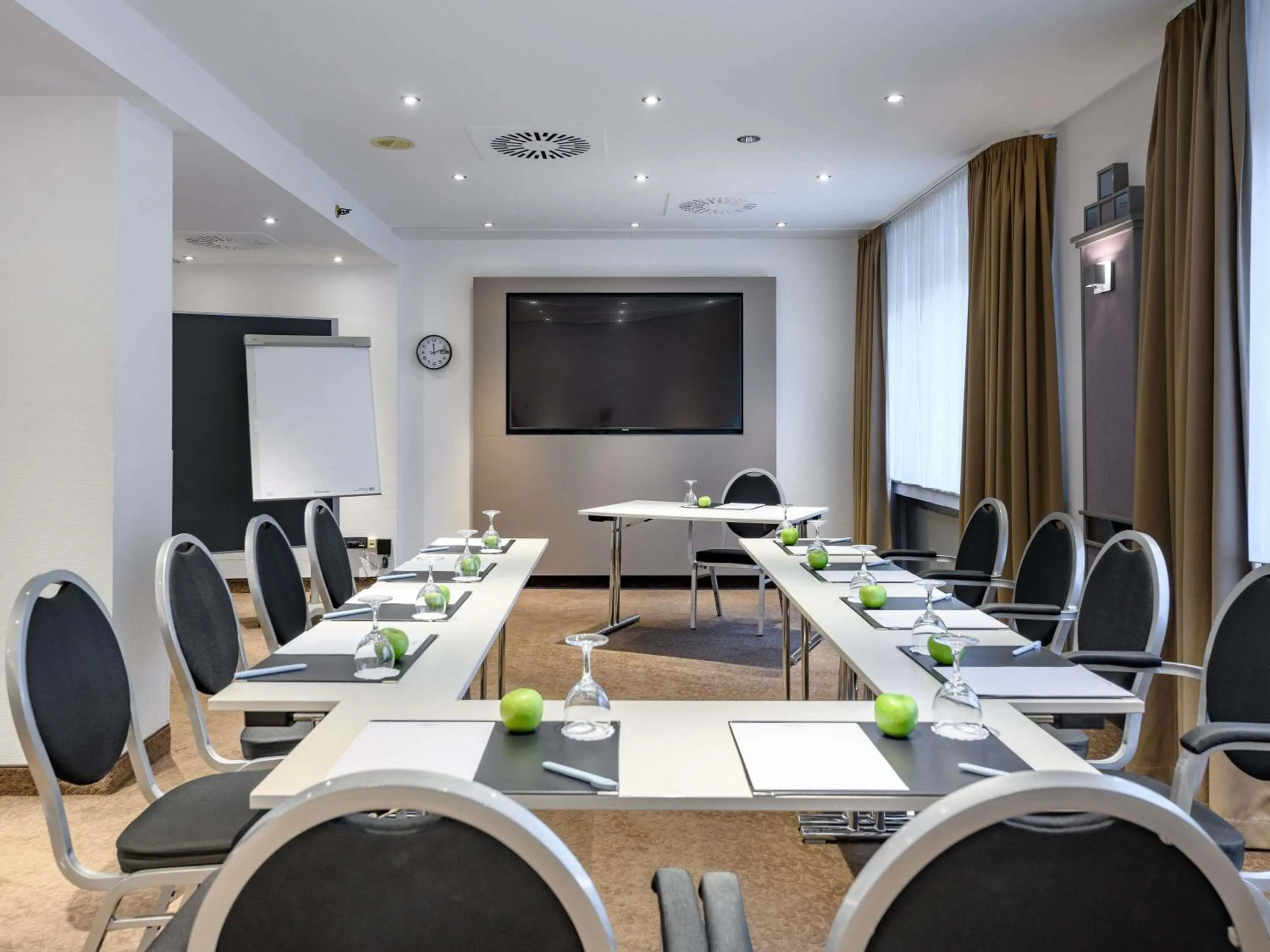Meeting/conference room in Mercure Hotel Dortmund Centrum