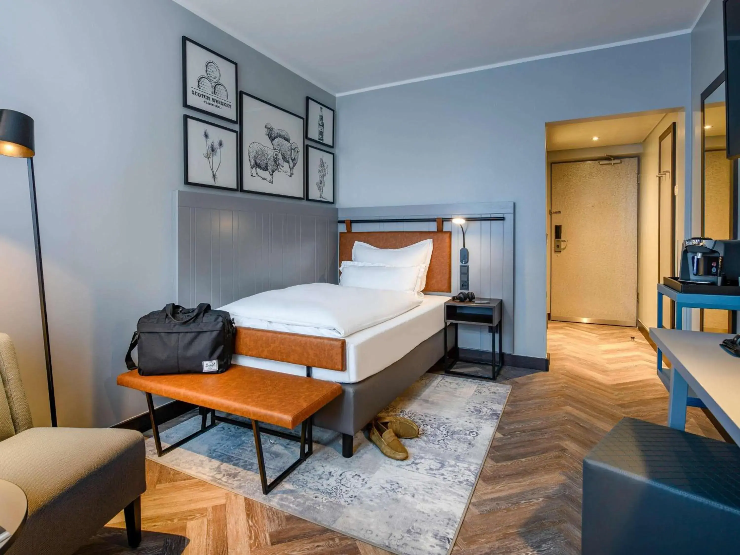 Bedroom, Bed in Mercure Hotel Dortmund Centrum Bedroom, Bed in Mercure Hotel Dortmund Centrum