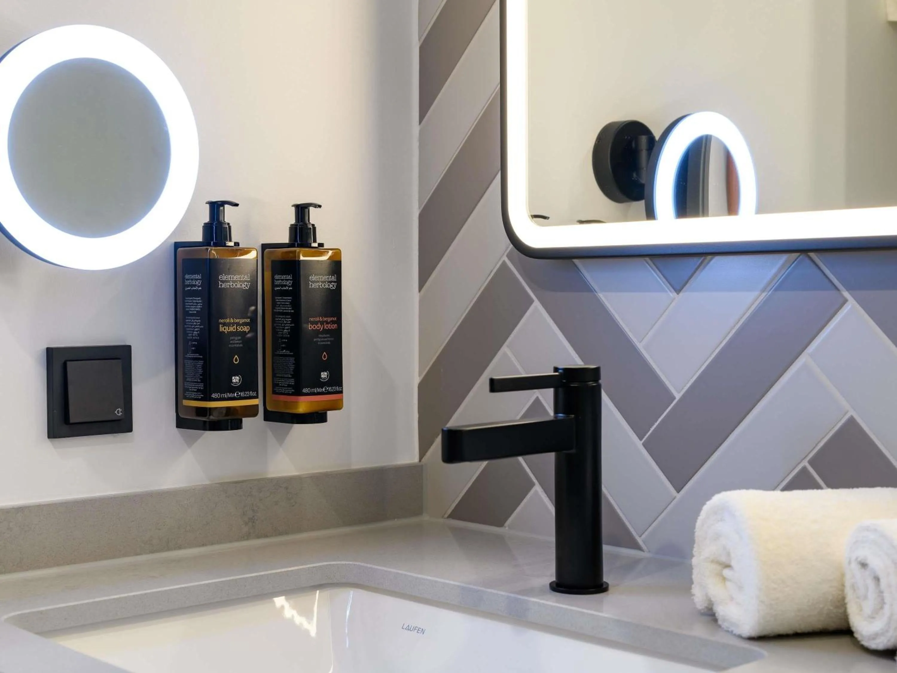 Bedroom in Mercure Hotel Dortmund Centrum