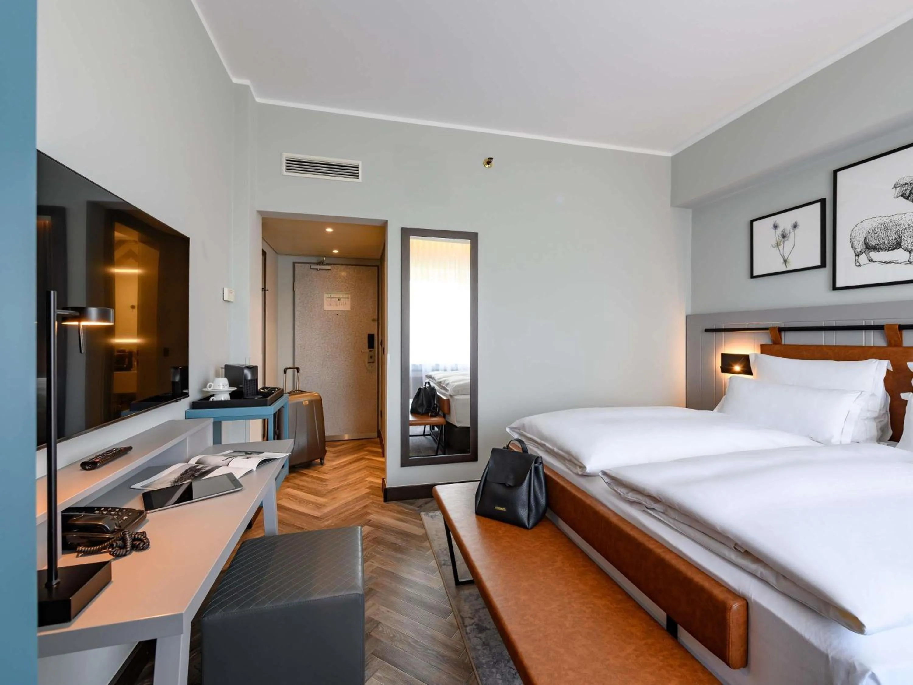 Bedroom, Bed in Mercure Hotel Dortmund Centrum