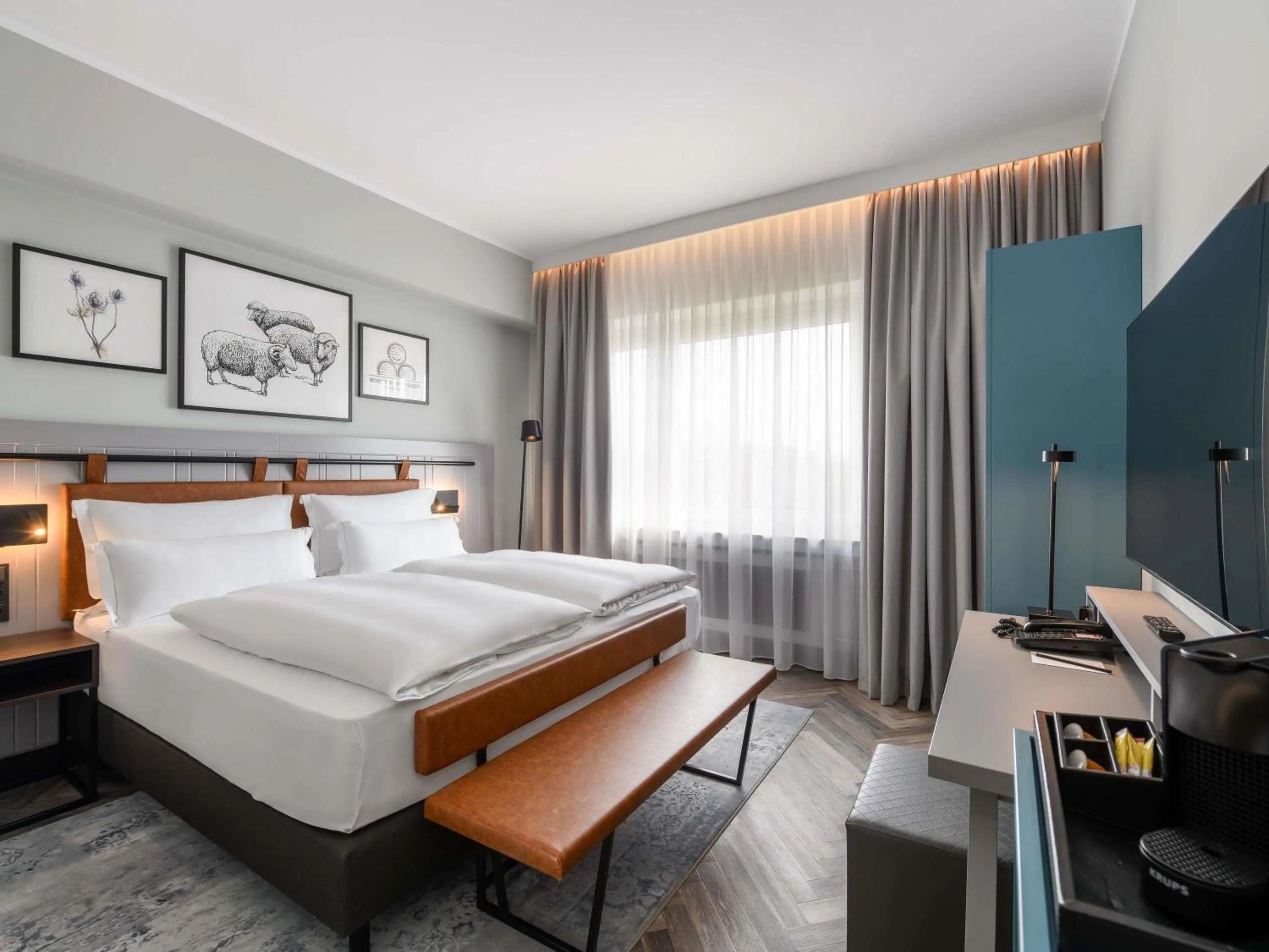 Bedroom, Bed in Mercure Hotel Dortmund Centrum