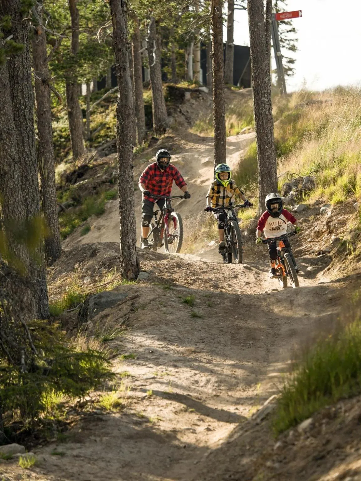 Cycling in Ski-Inn RukaValley