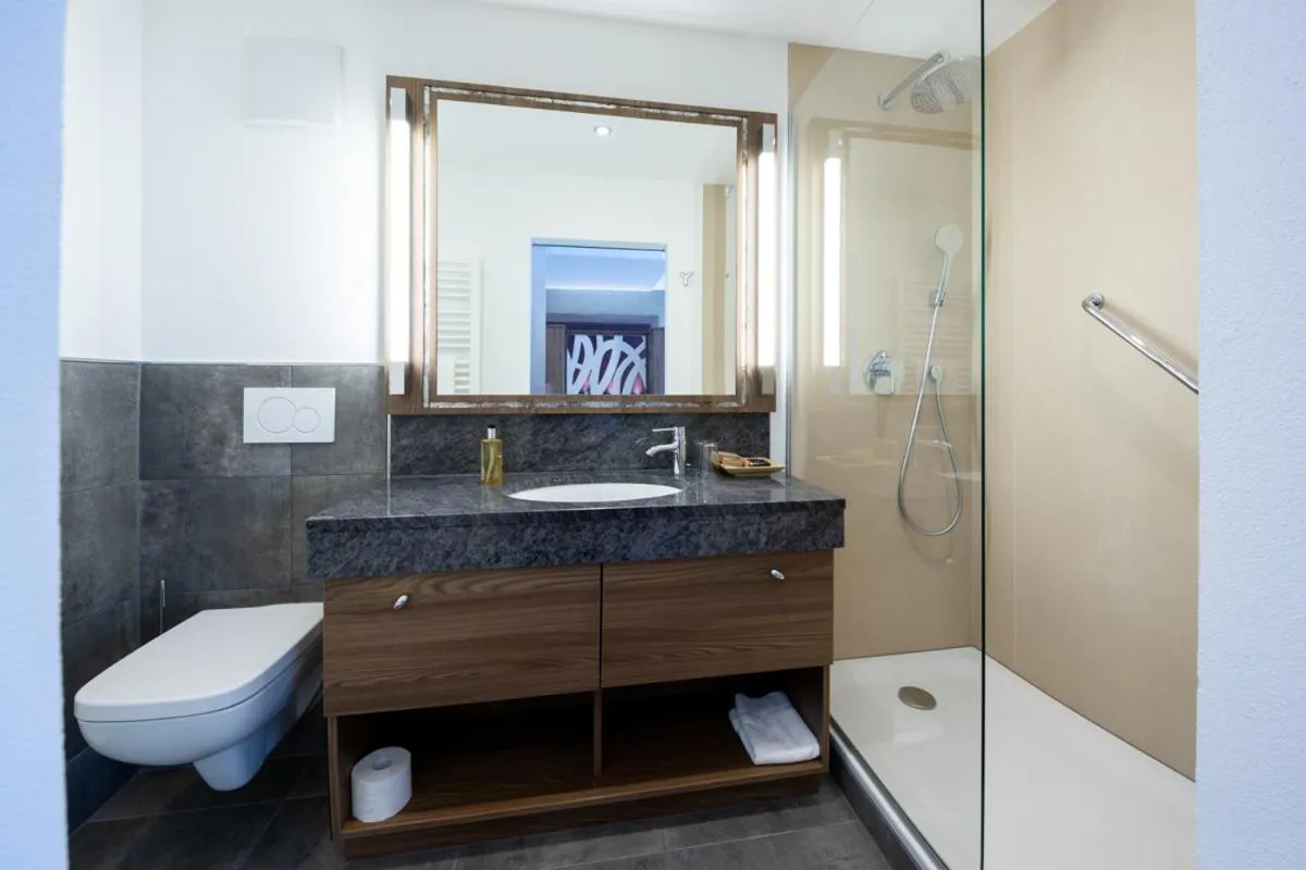 Decorative detail in Kronenhotel