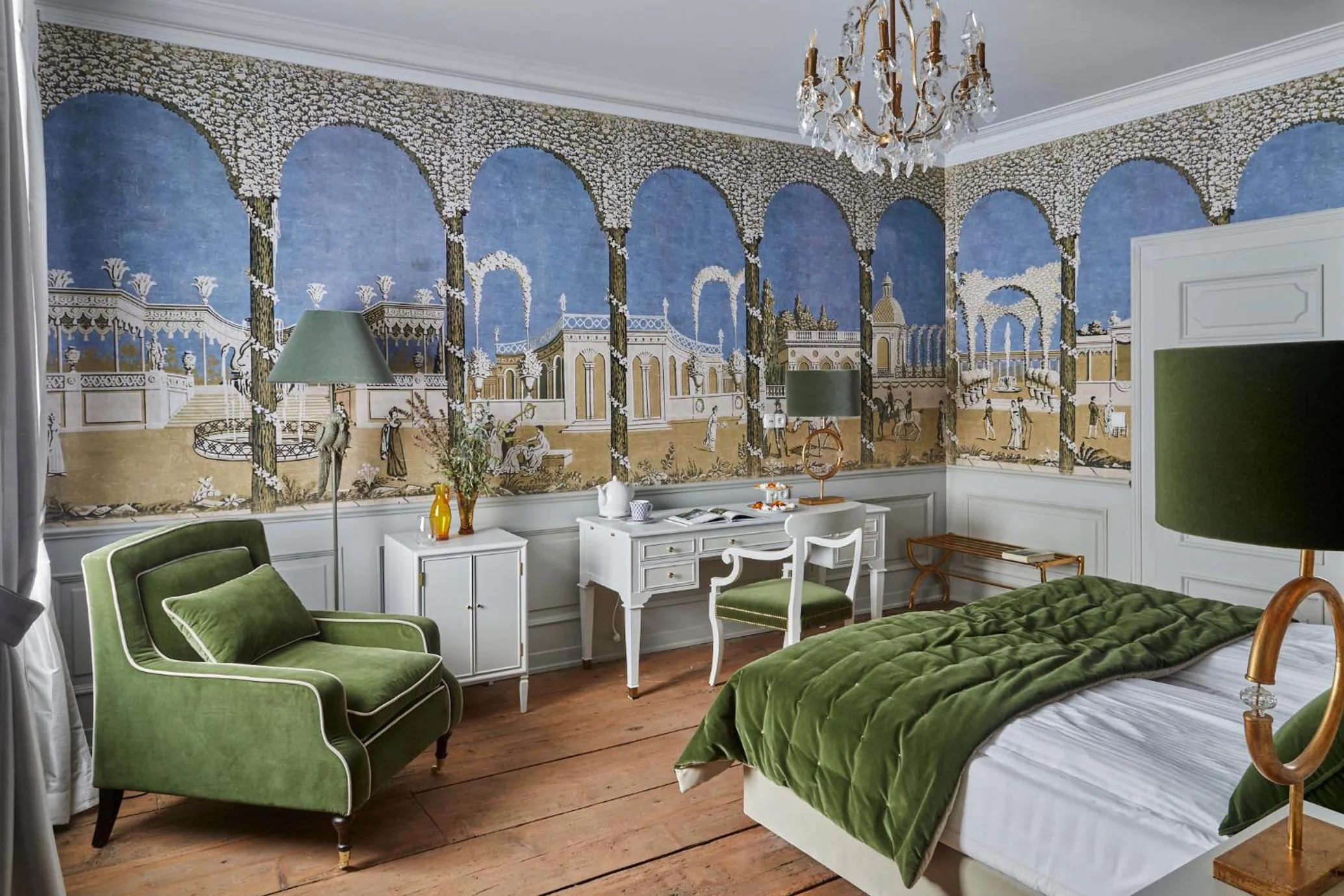 Bed in Zamek Sarny - Schloss Scharfeneck