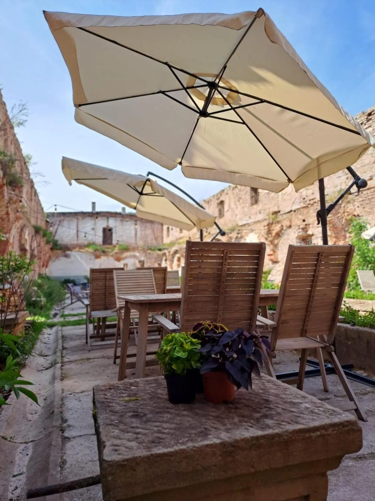 Patio in Zamek Sarny - Schloss Scharfeneck