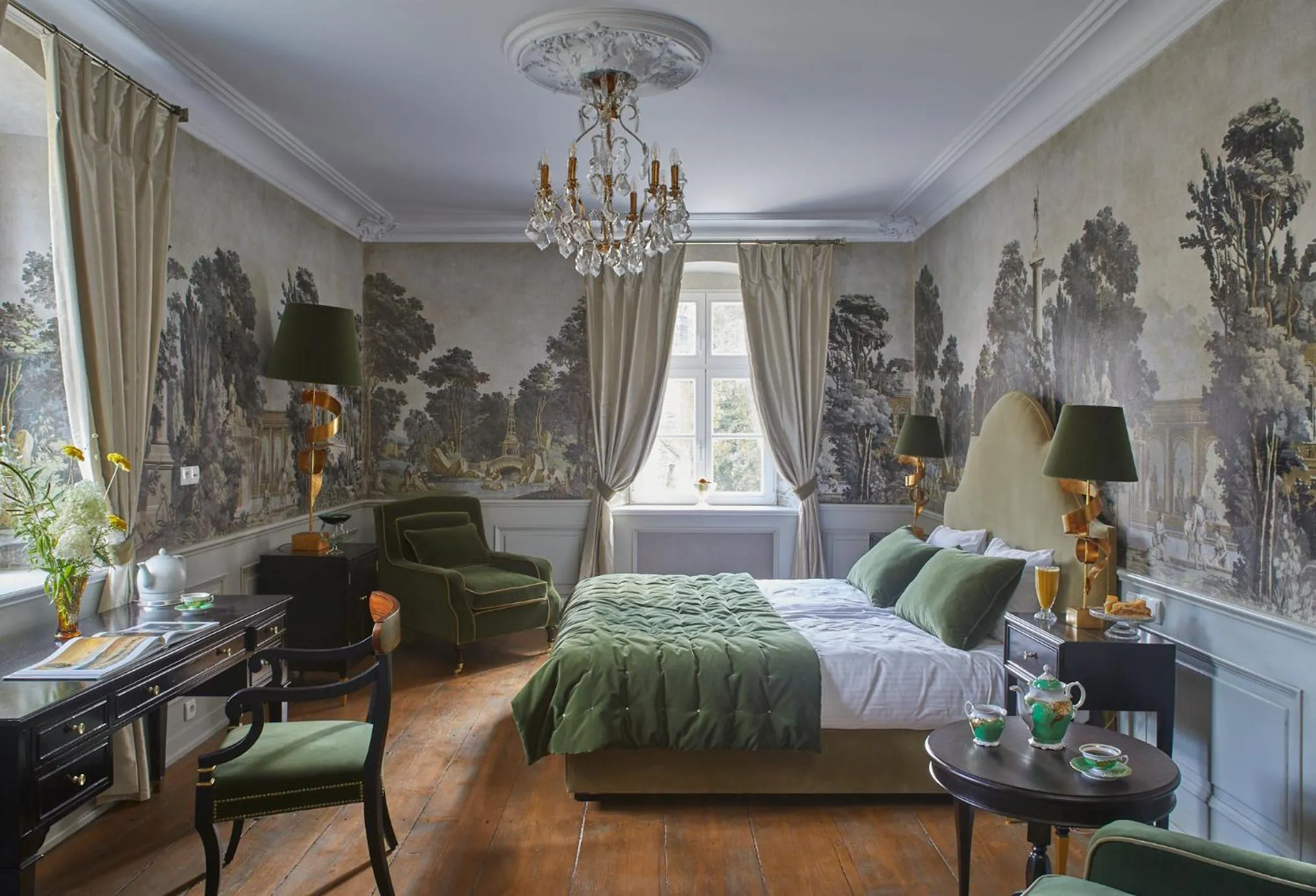 Bed in Zamek Sarny - Schloss Scharfeneck