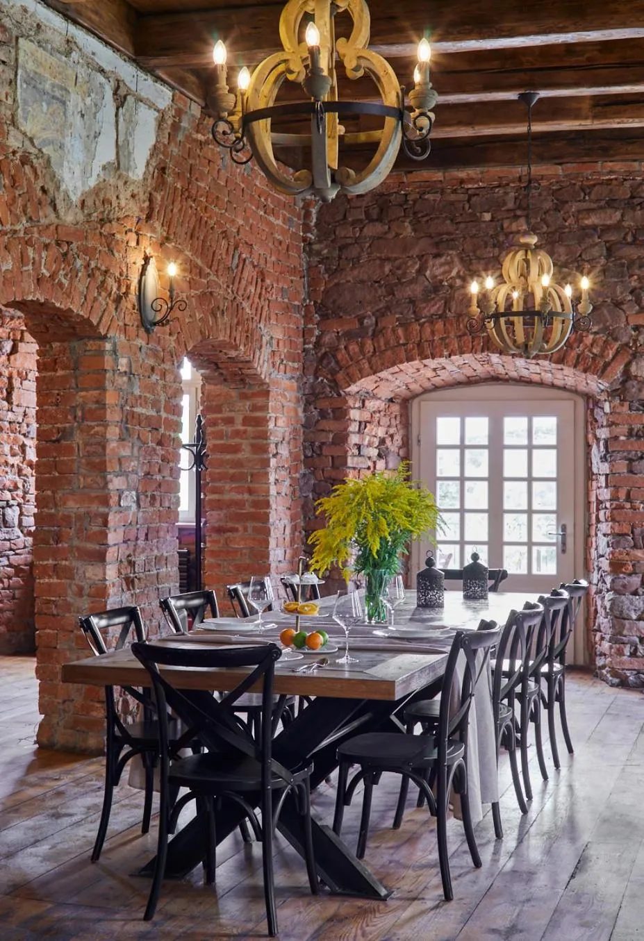 Restaurant/places to eat in Zamek Sarny - Schloss Scharfeneck