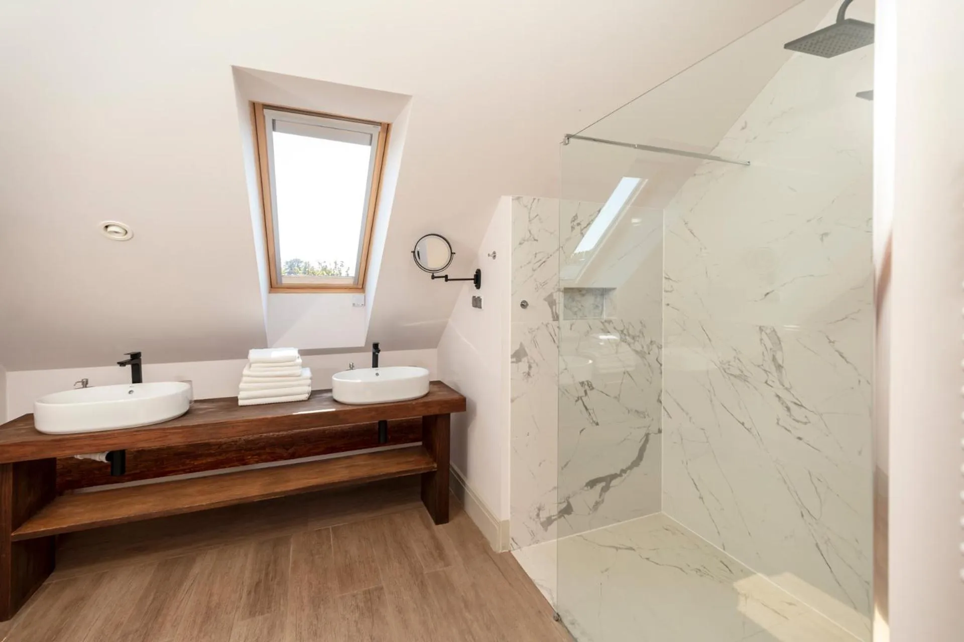 Bathroom in Zamek Sarny - Schloss Scharfeneck