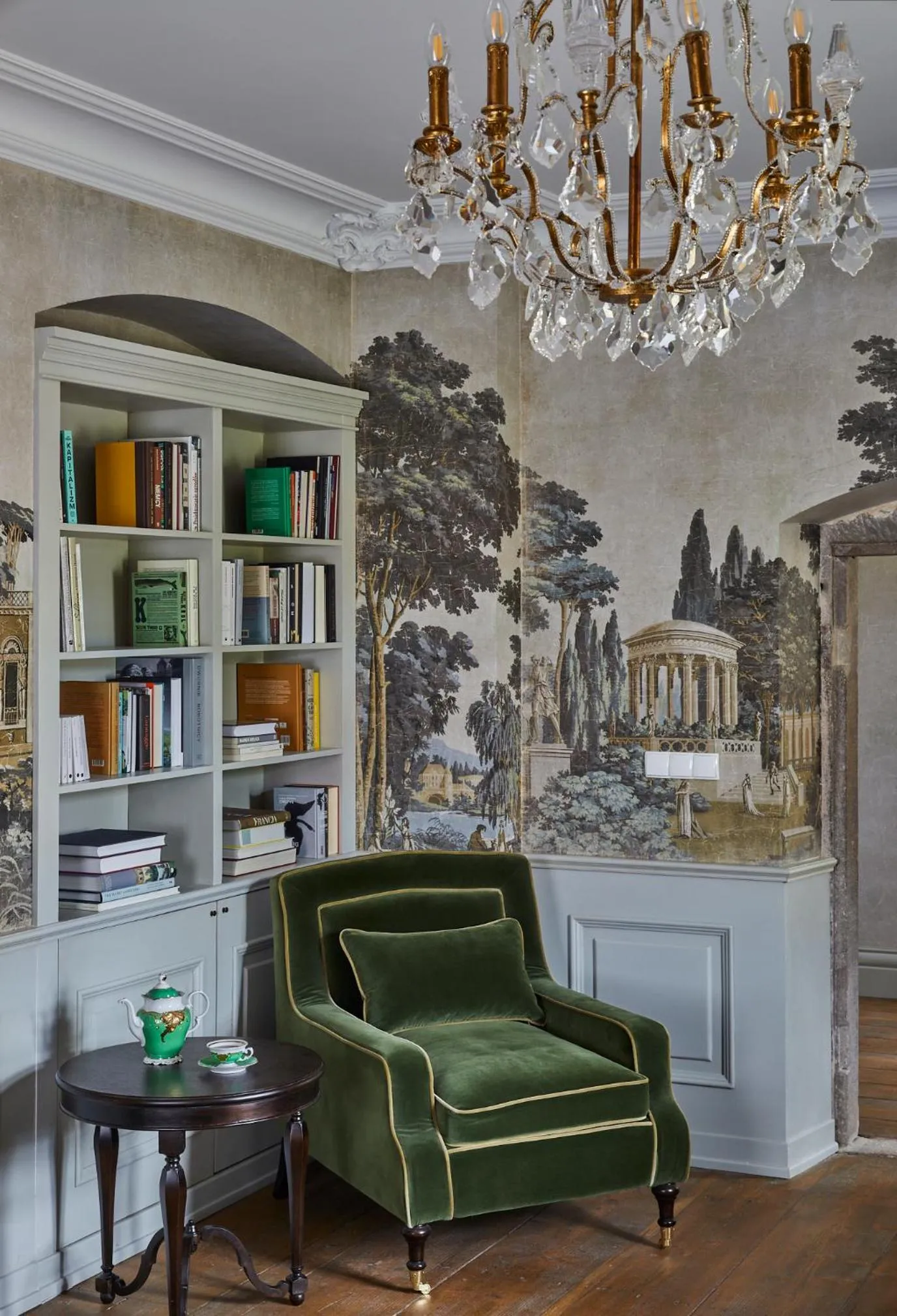 Library in Zamek Sarny - Schloss Scharfeneck