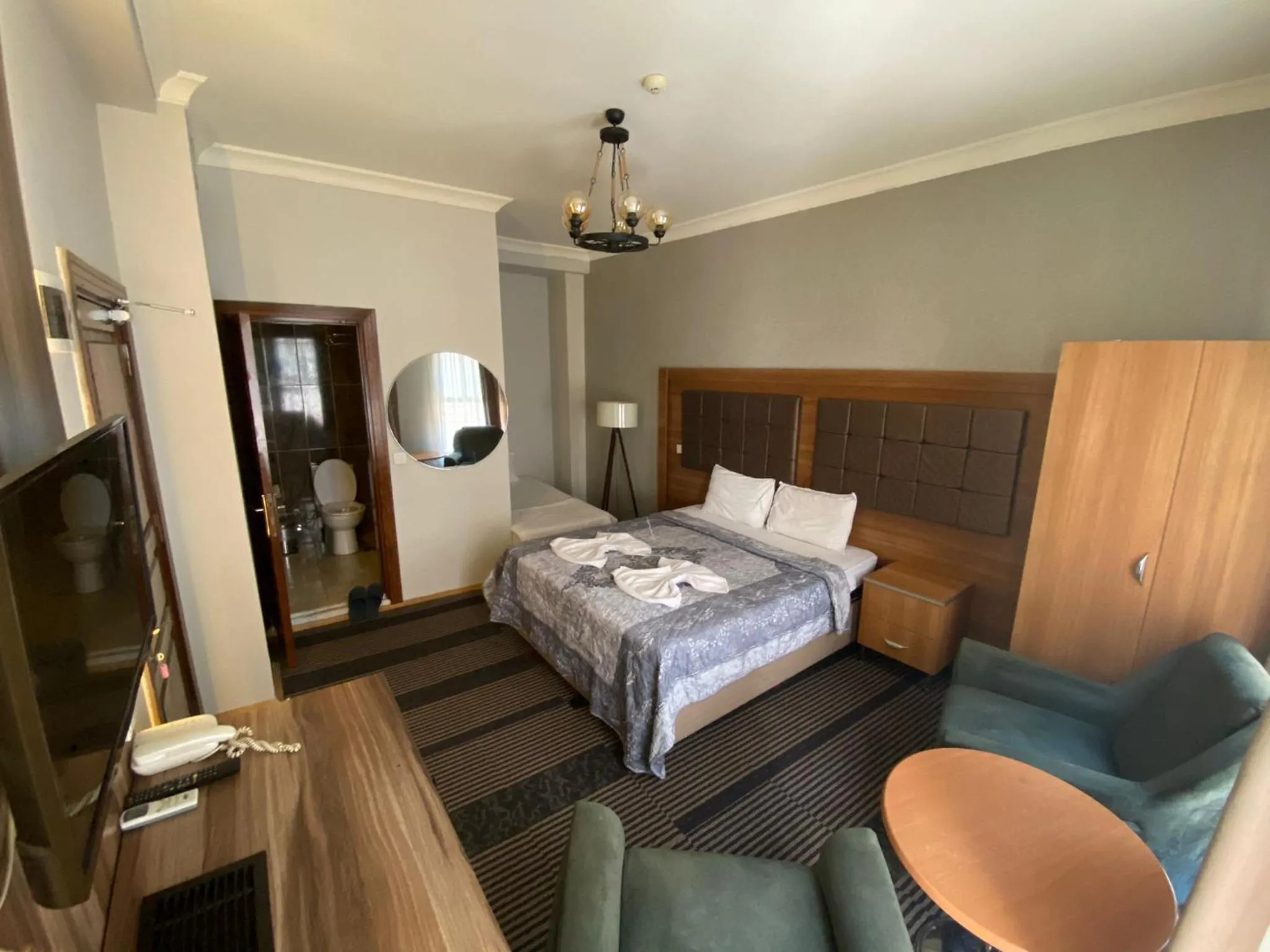 Bedroom, Bed in Masal suite