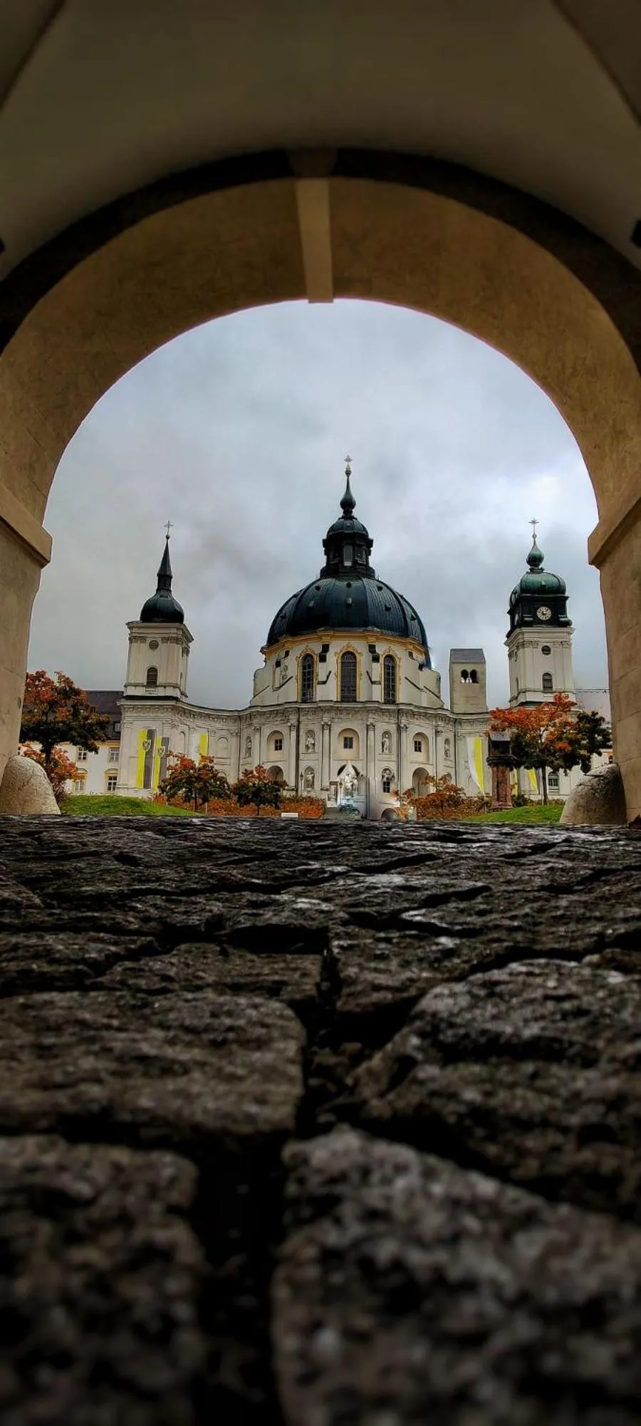 Nearby landmark in Gästehaus Neu am Passionstheater