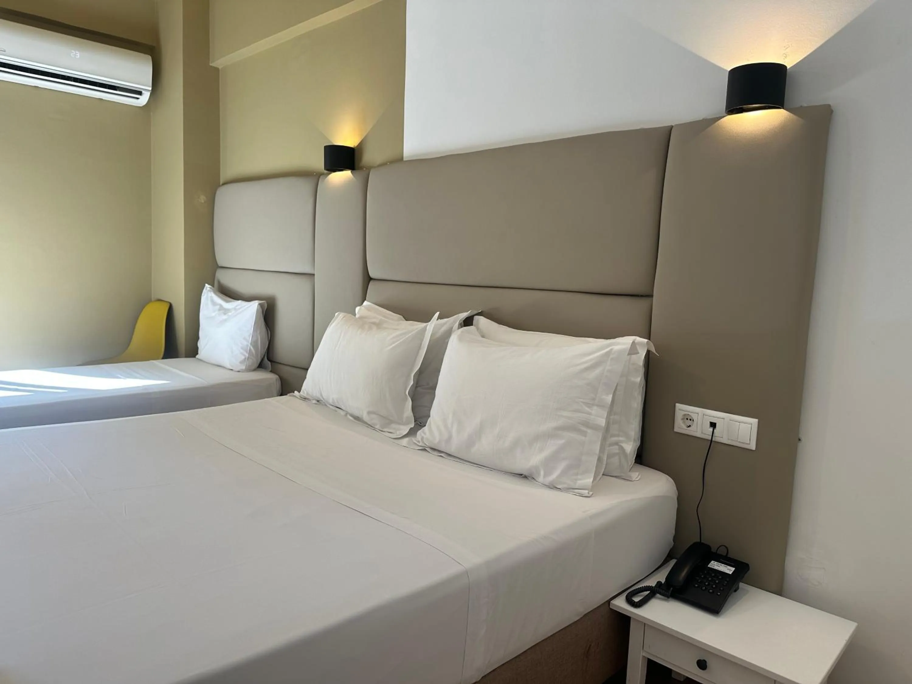 Bedroom, Bed in HOTEL_TIER