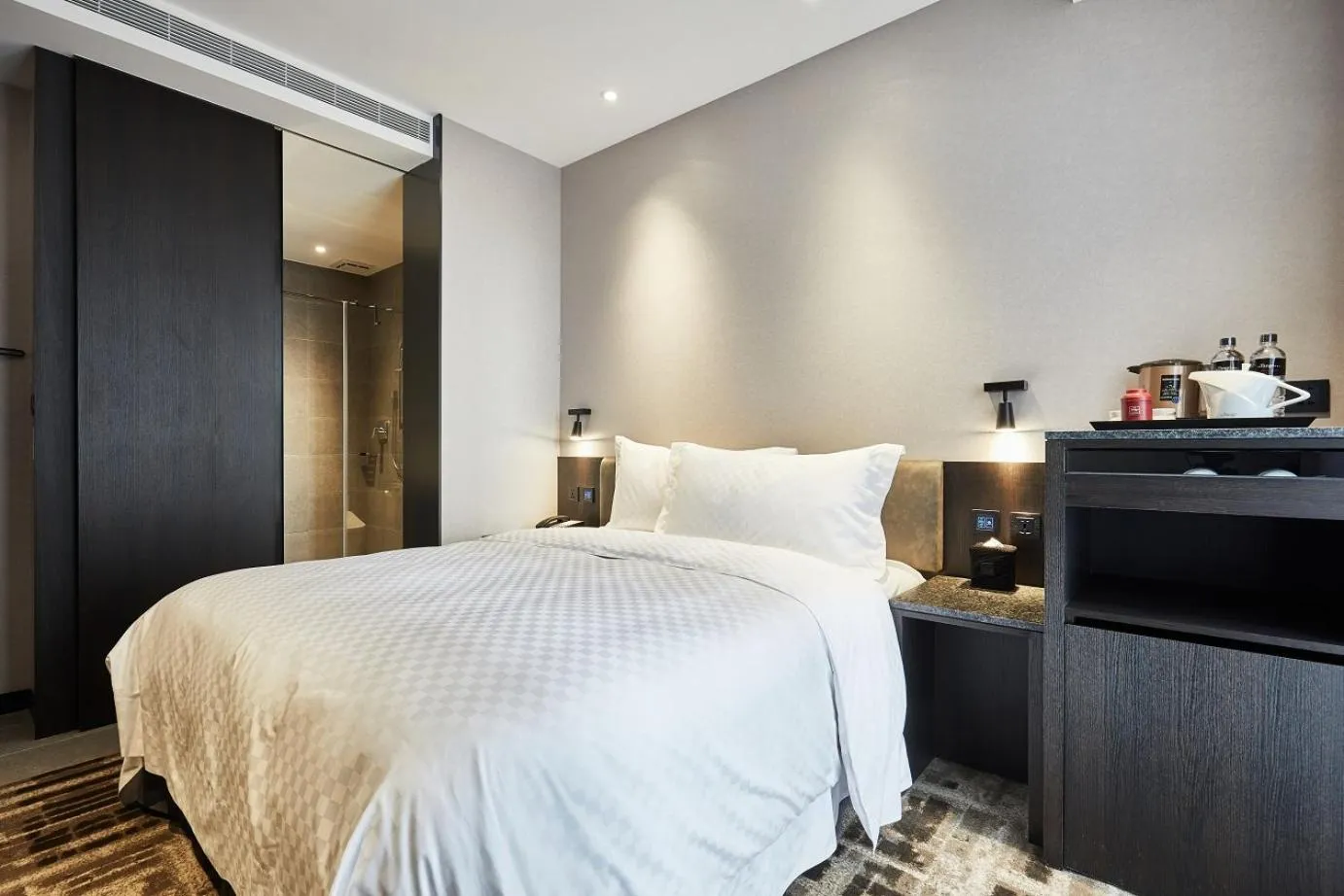 Bed in The Tango Hotel Taipei Shilin