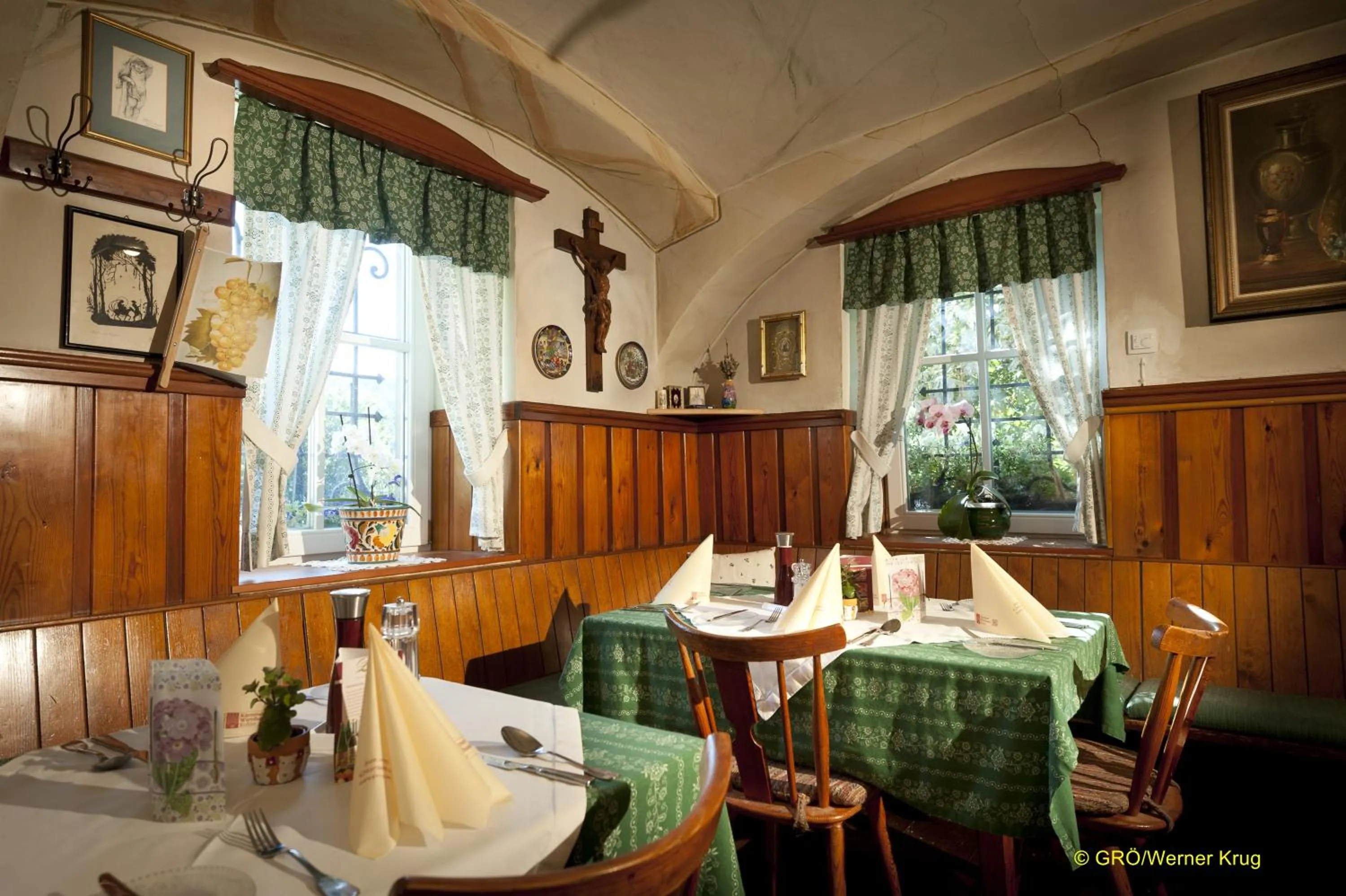Restaurant/places to eat in Landhaus Gritschacher