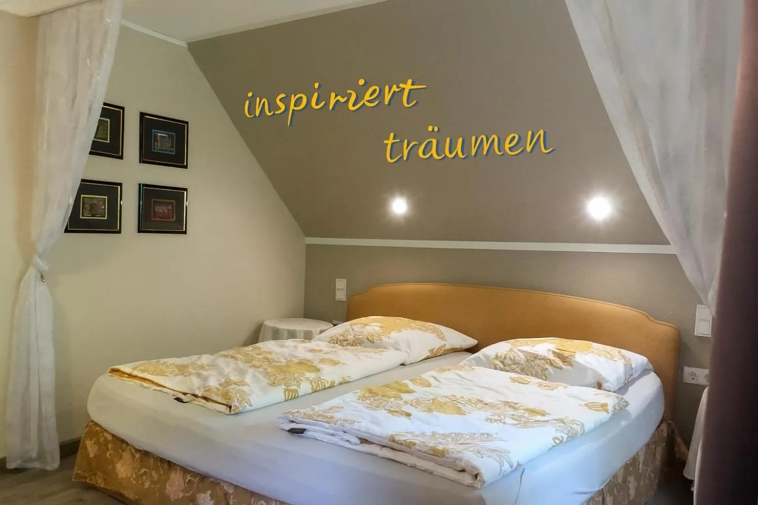 Bed in Landhaus Gritschacher