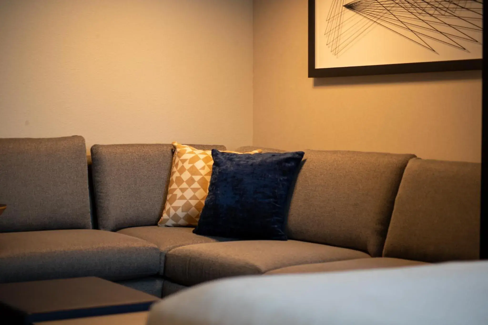 Living room in Hyatt Place Altoona/Des Moines Living room in Hyatt Place Altoona/Des Moines