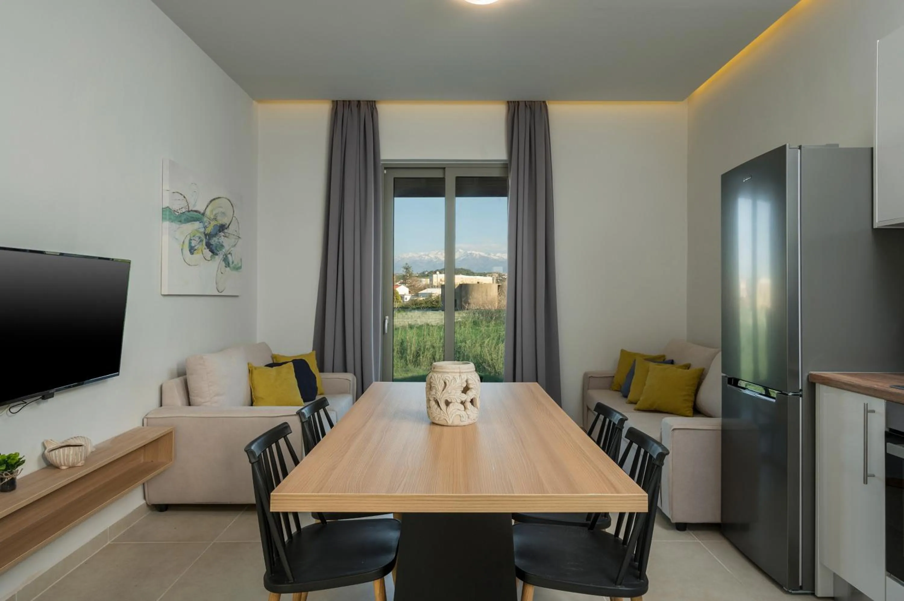 TV and multimedia in Aegean Breeze Luxury Apartments next to the sea
