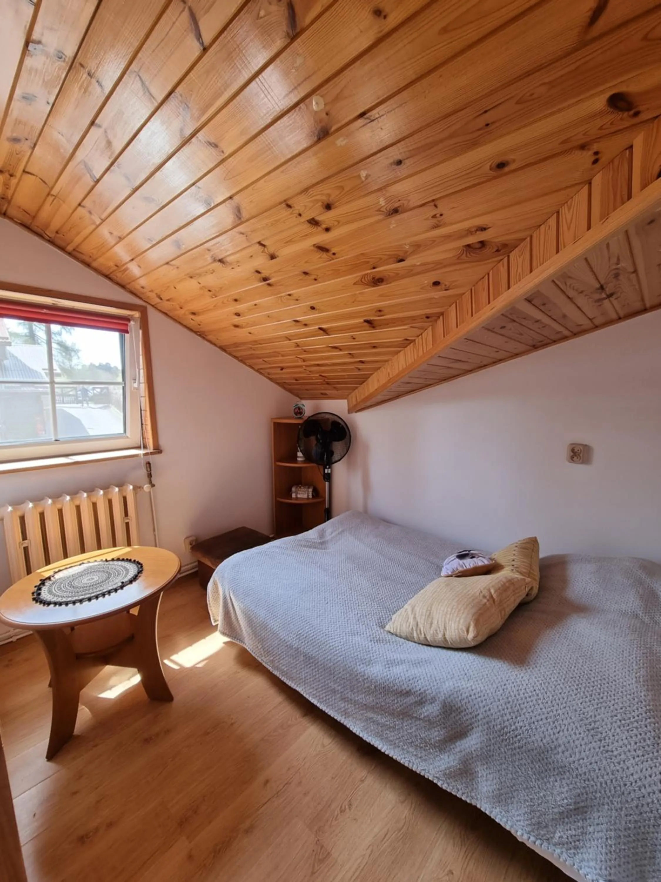 Bed in Karczma Regionalna Młyn -pokoje gościne