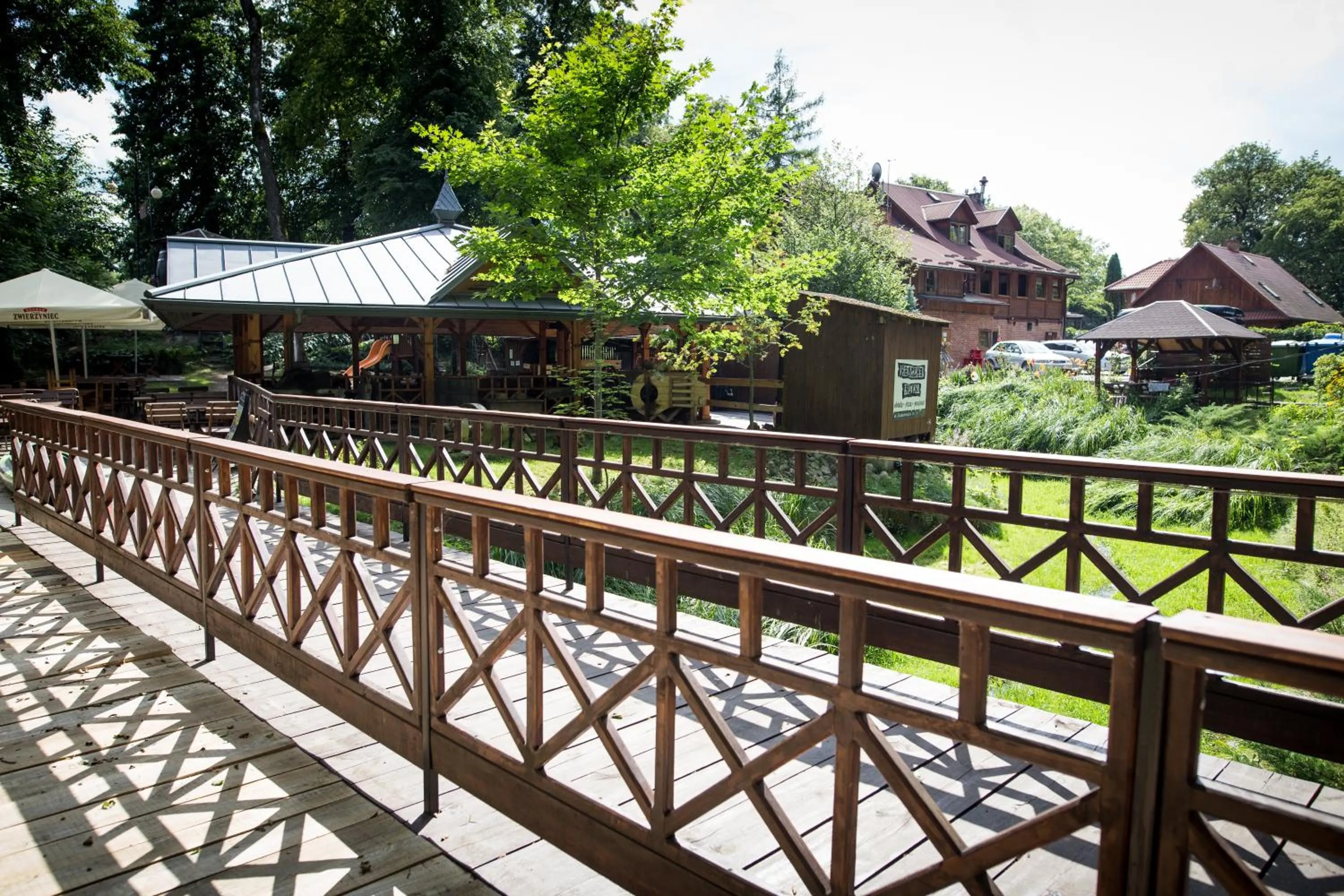 Karczma Regionalna Młyn -pokoje gościne