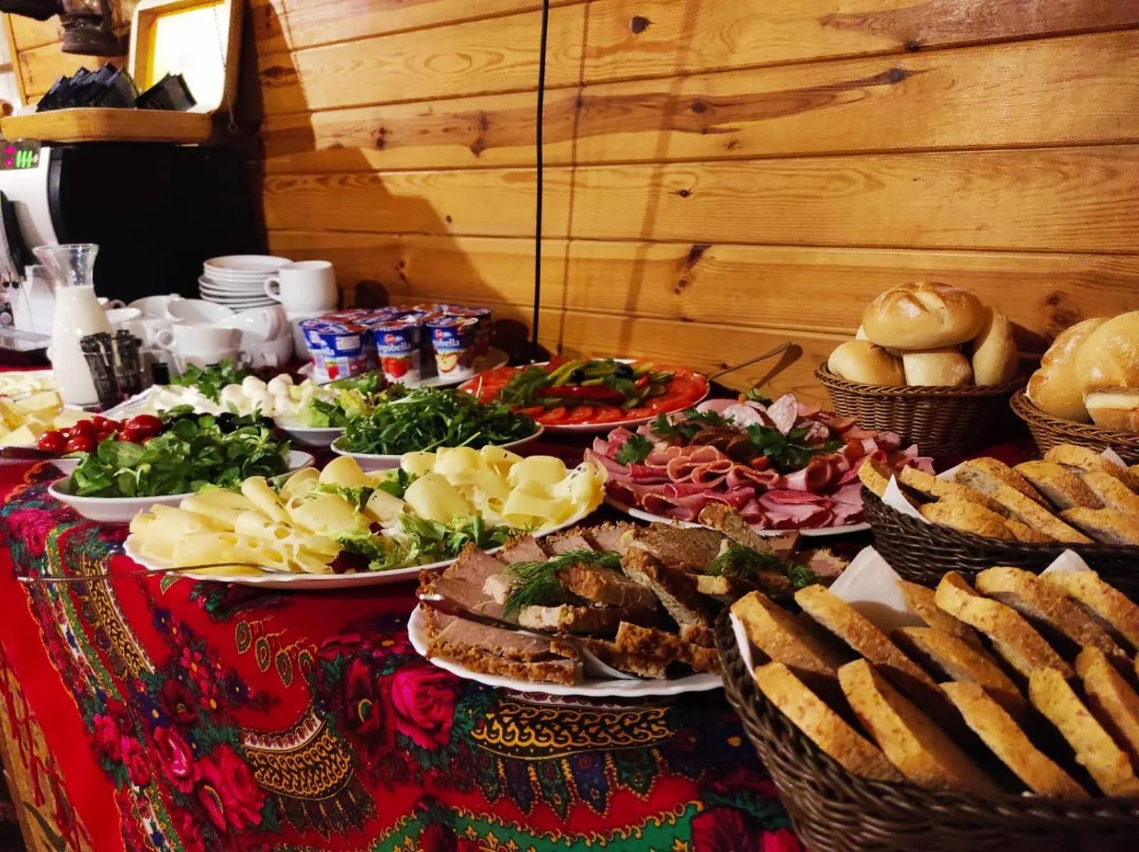 Karczma Regionalna Młyn -pokoje gościne