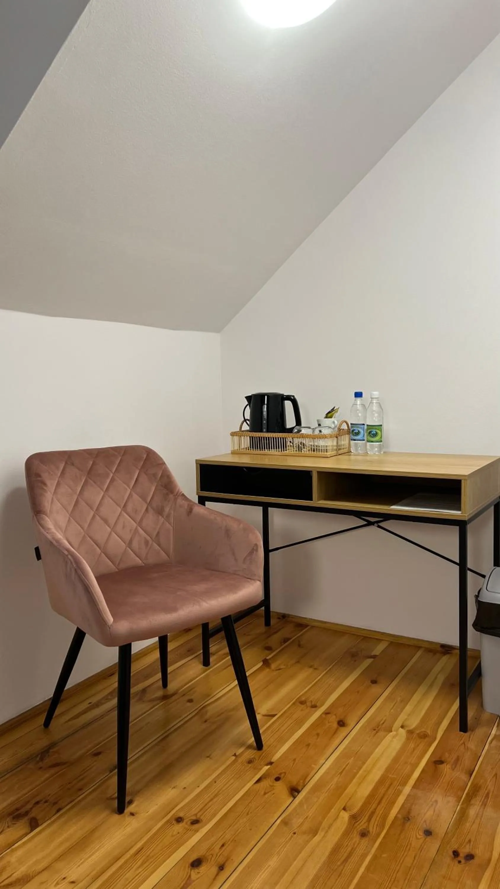 Karczma Regionalna Młyn -pokoje gościne