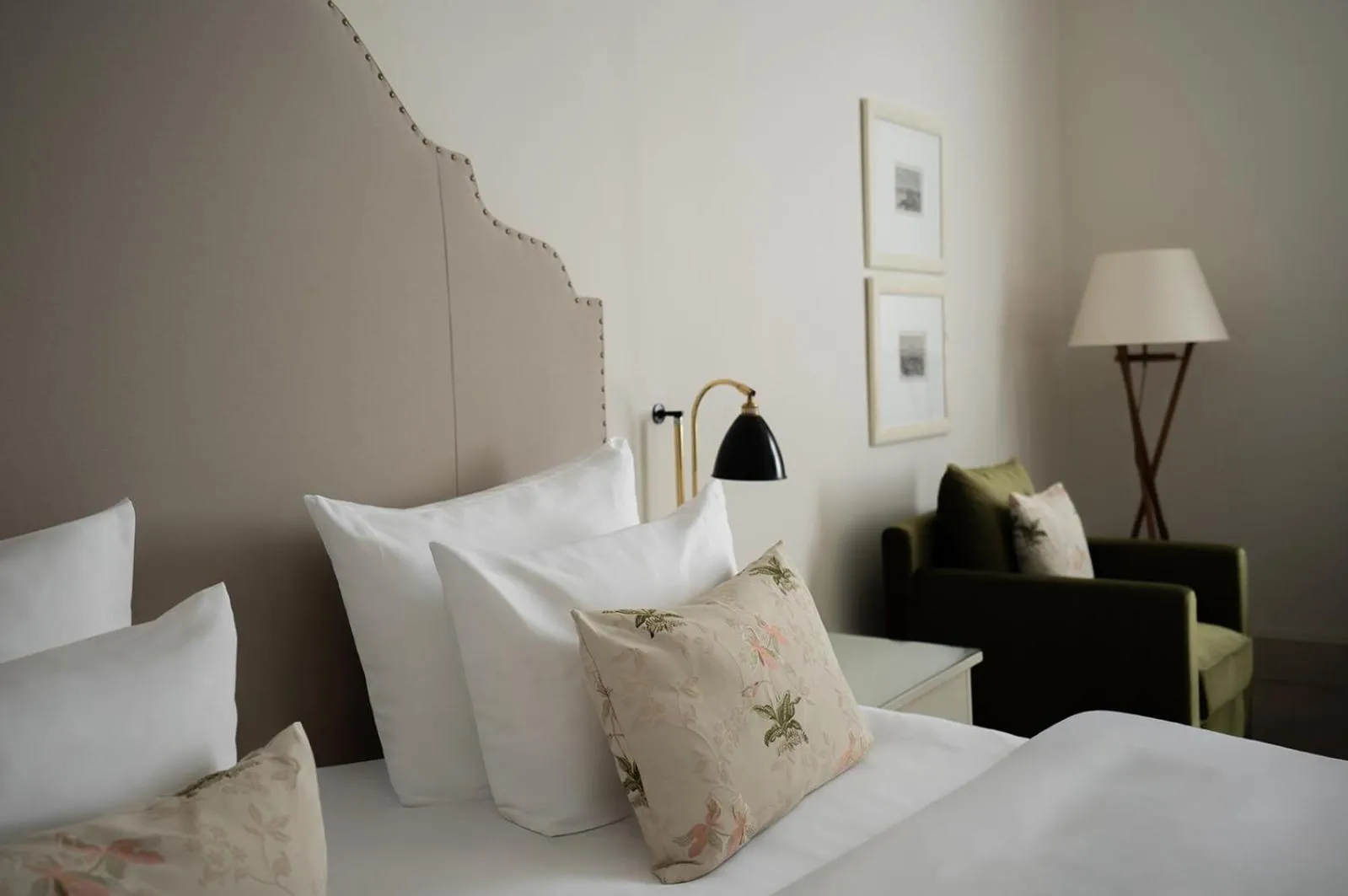 Bed in Parkhotel Quellenhof Aachen