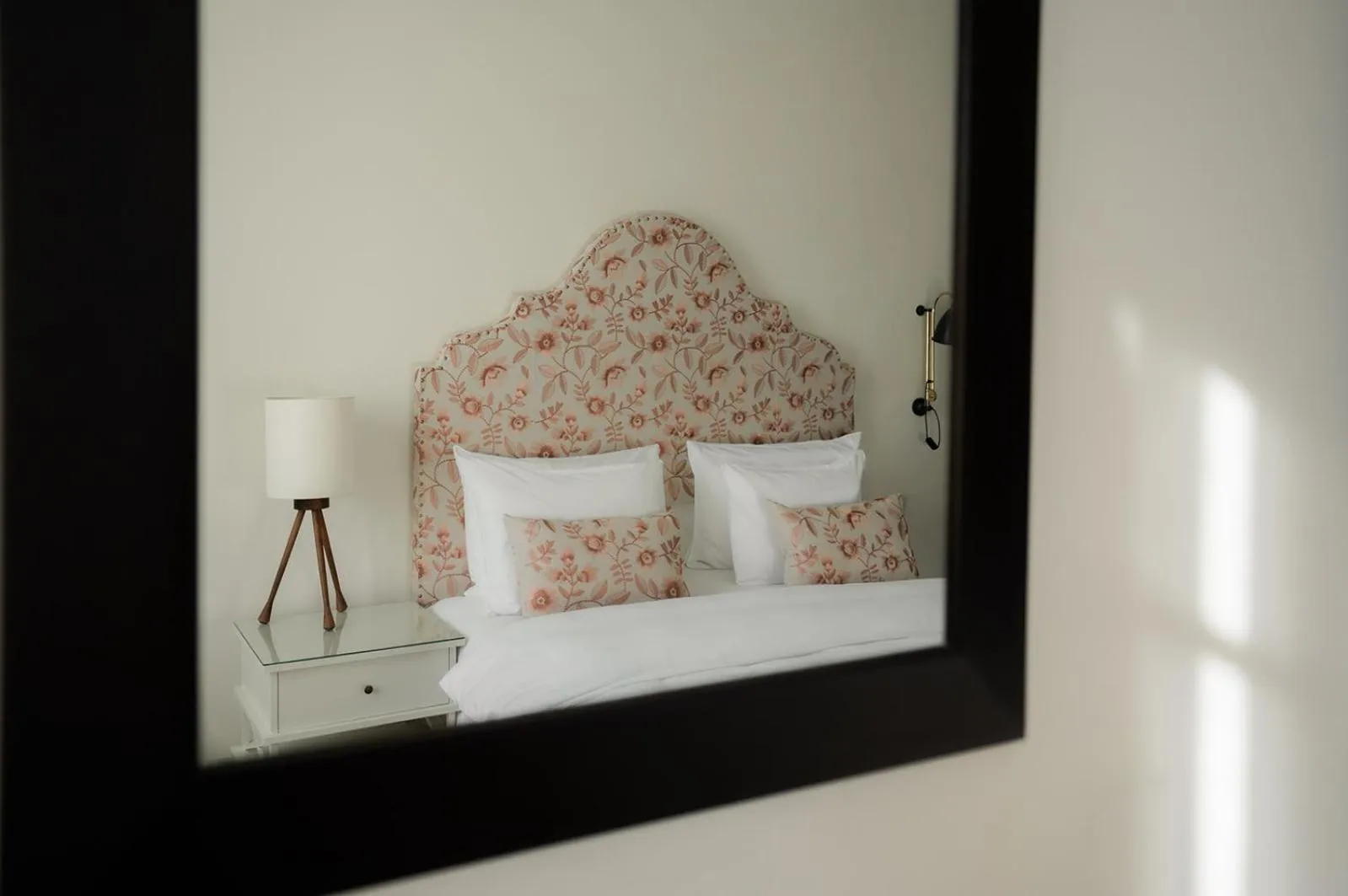 Photo of the whole room, Bed in Parkhotel Quellenhof Aachen