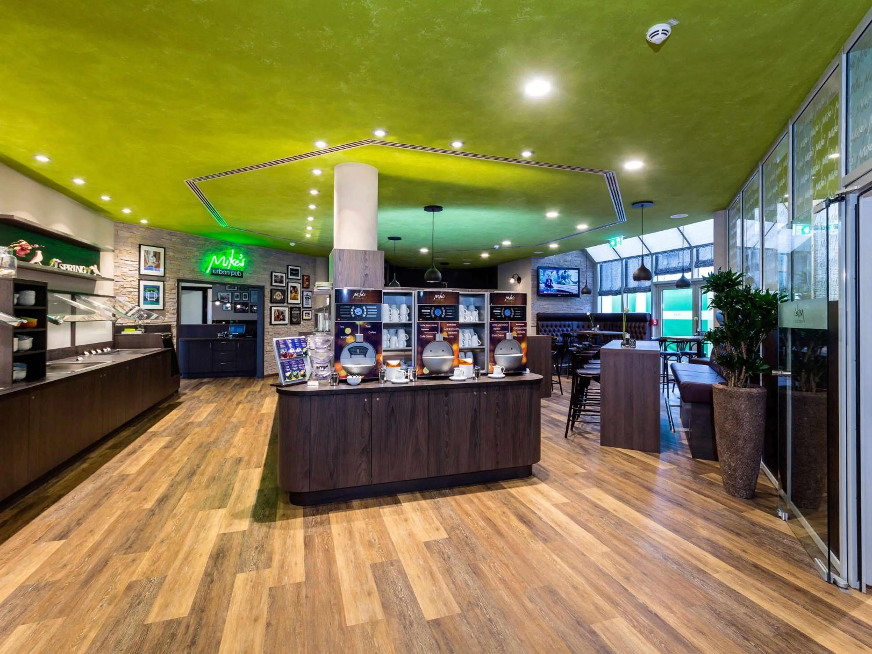 Restaurant/Places to Eat in ibis Styles Stuttgart