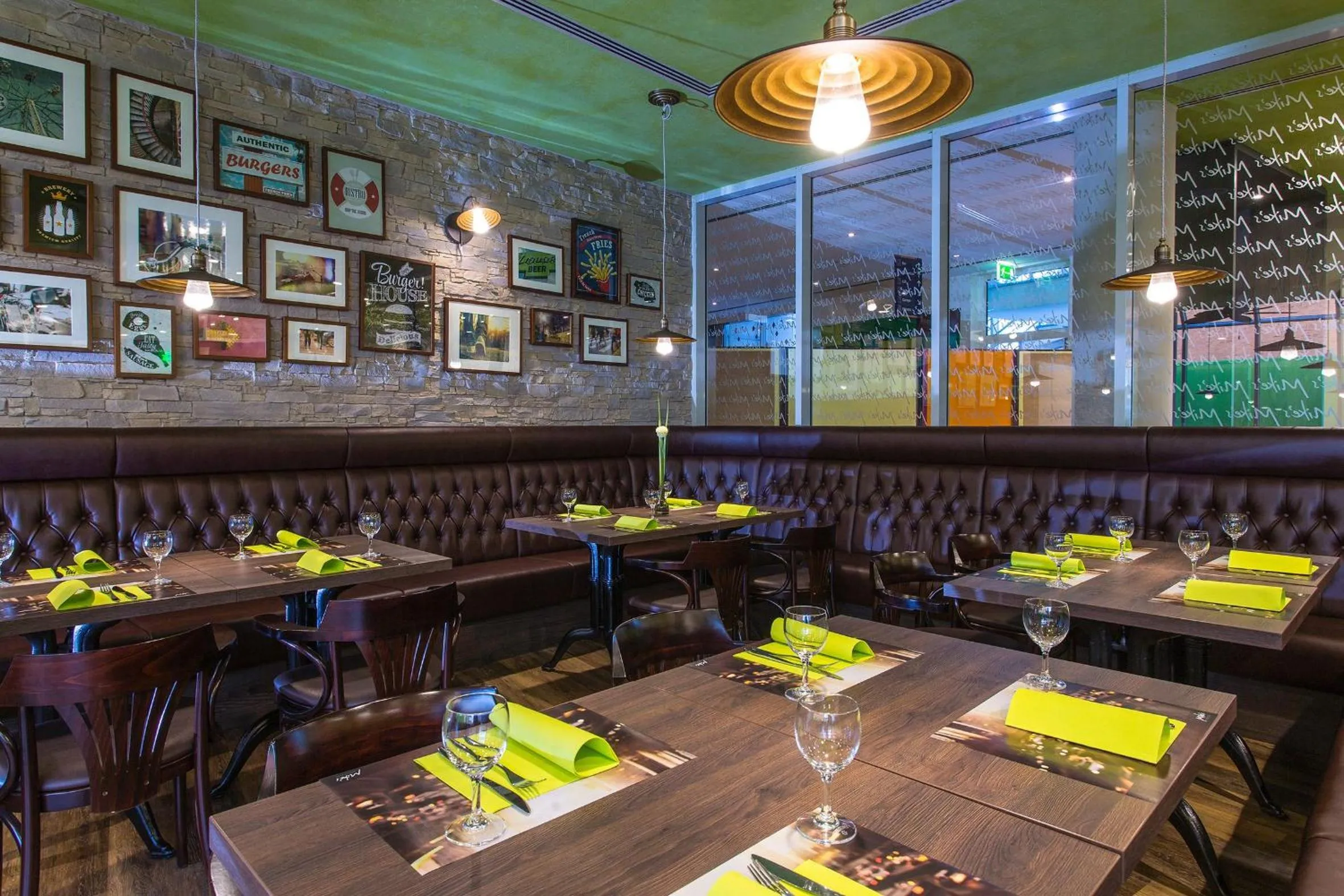 Restaurant/Places to Eat in ibis Styles Stuttgart