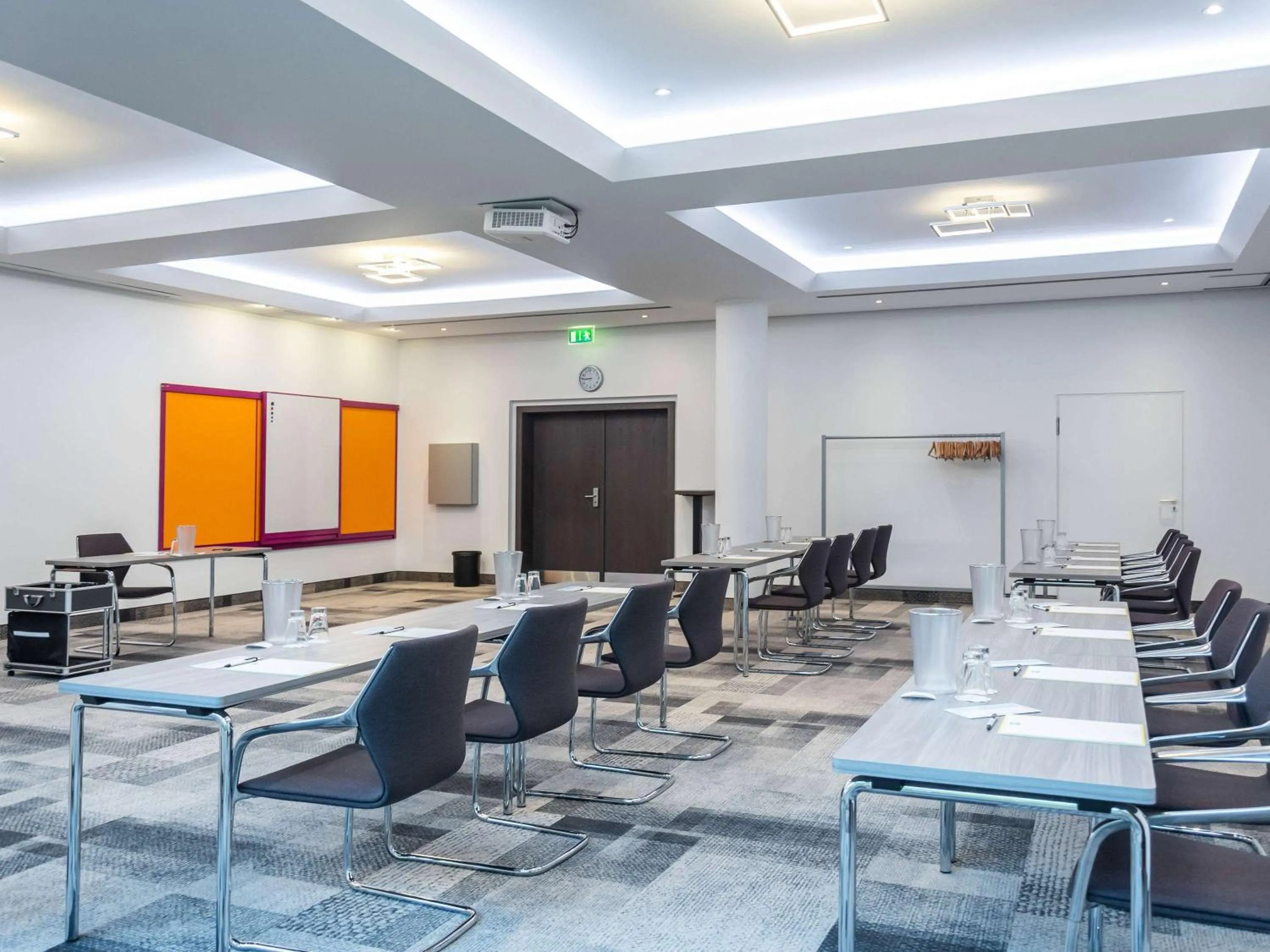 On site in ibis Styles Stuttgart