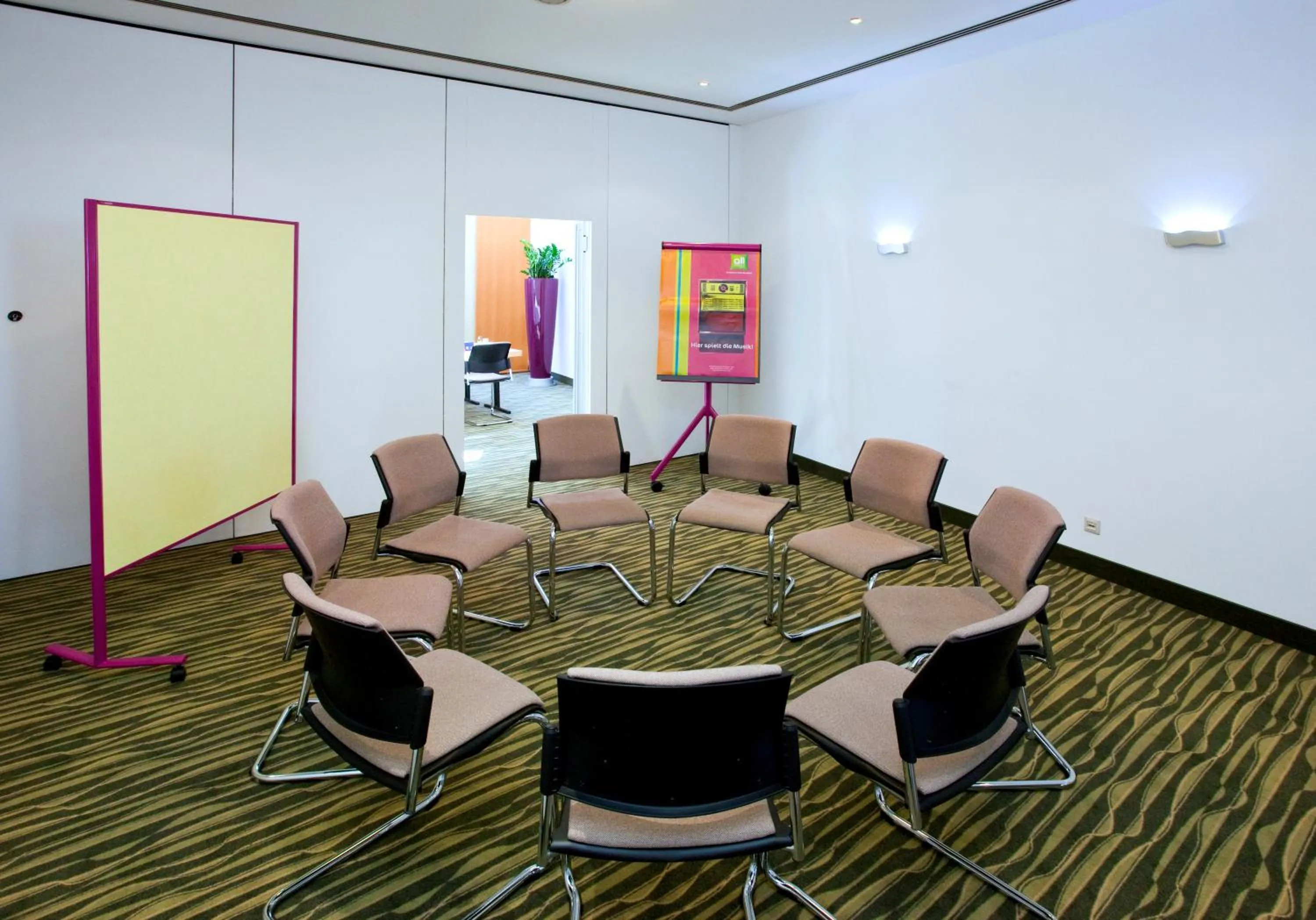 Business facilities, Business Area/Conference Room in ibis Styles Stuttgart