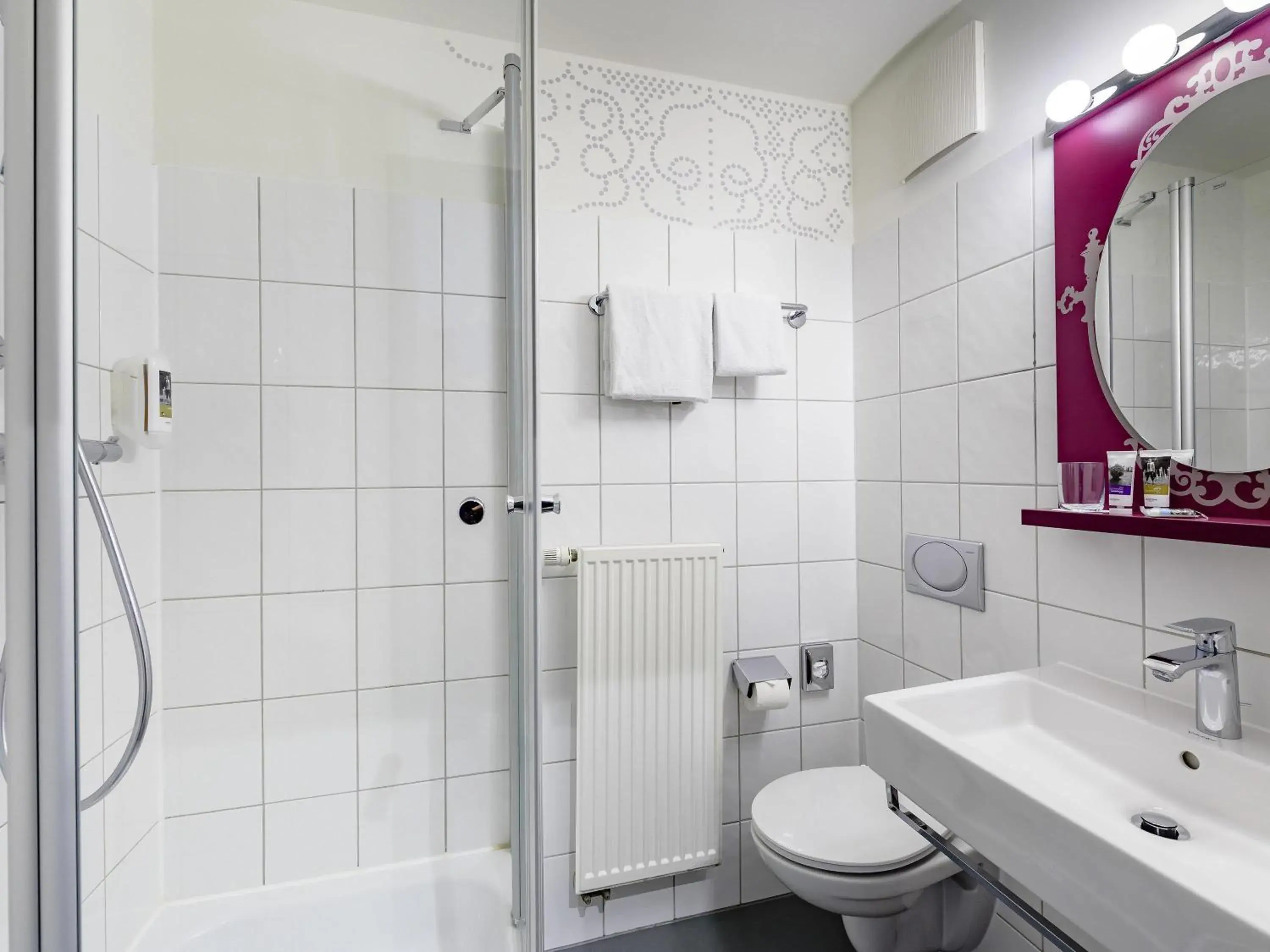 Bedroom in Mercure München am Olympiapark Bedroom in Mercure München am Olympiapark