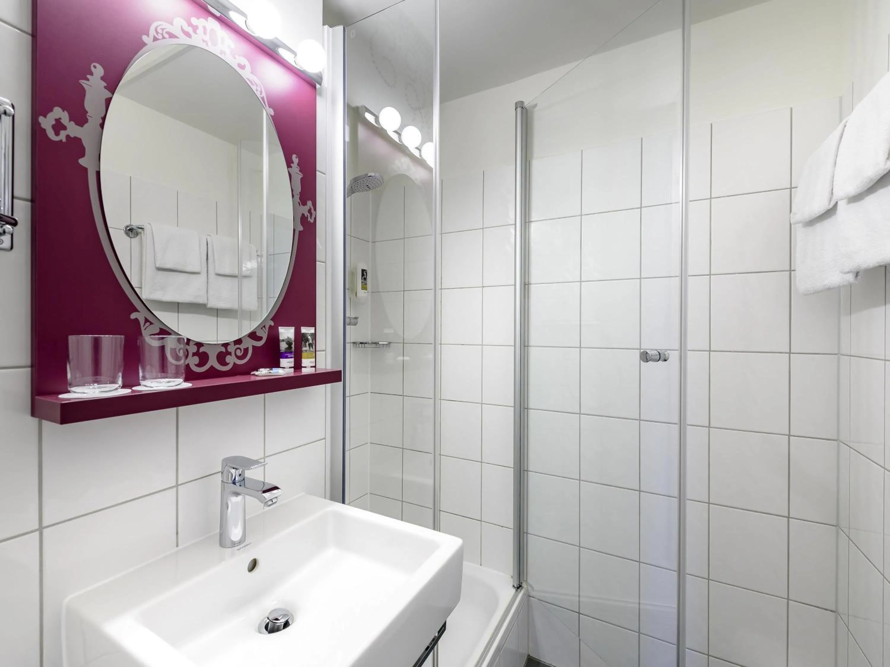 Bedroom in Mercure München am Olympiapark