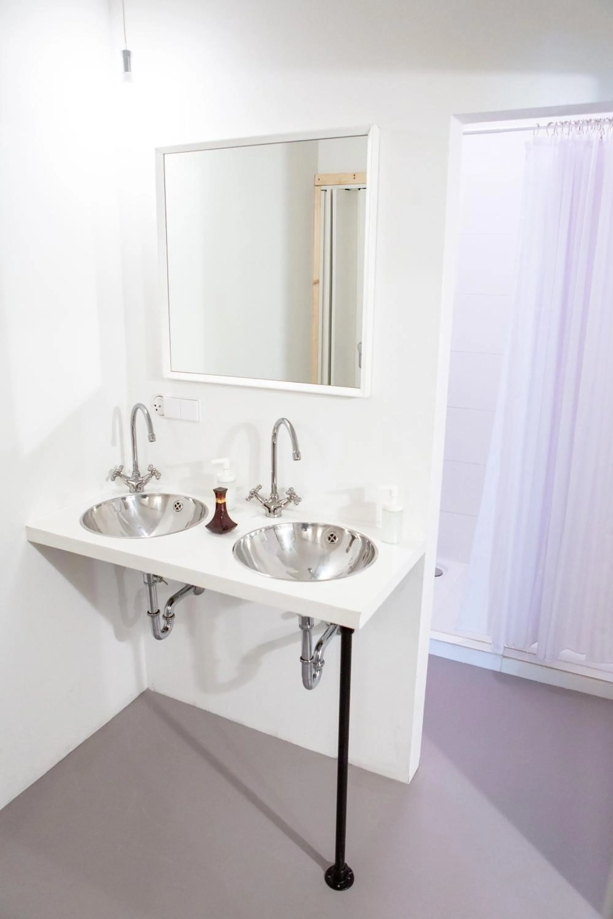 Bathroom in Sishaus Hostel