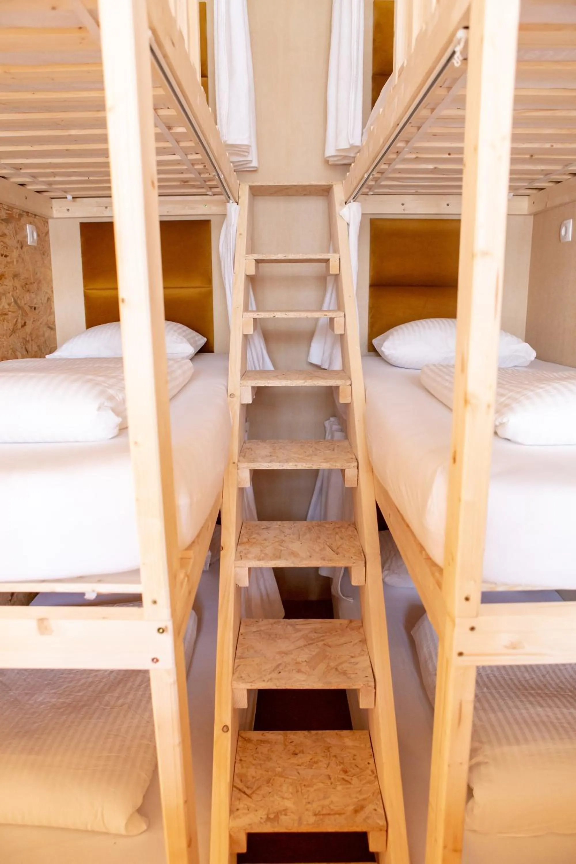 bunk bed, Bed in Sishaus Hostel