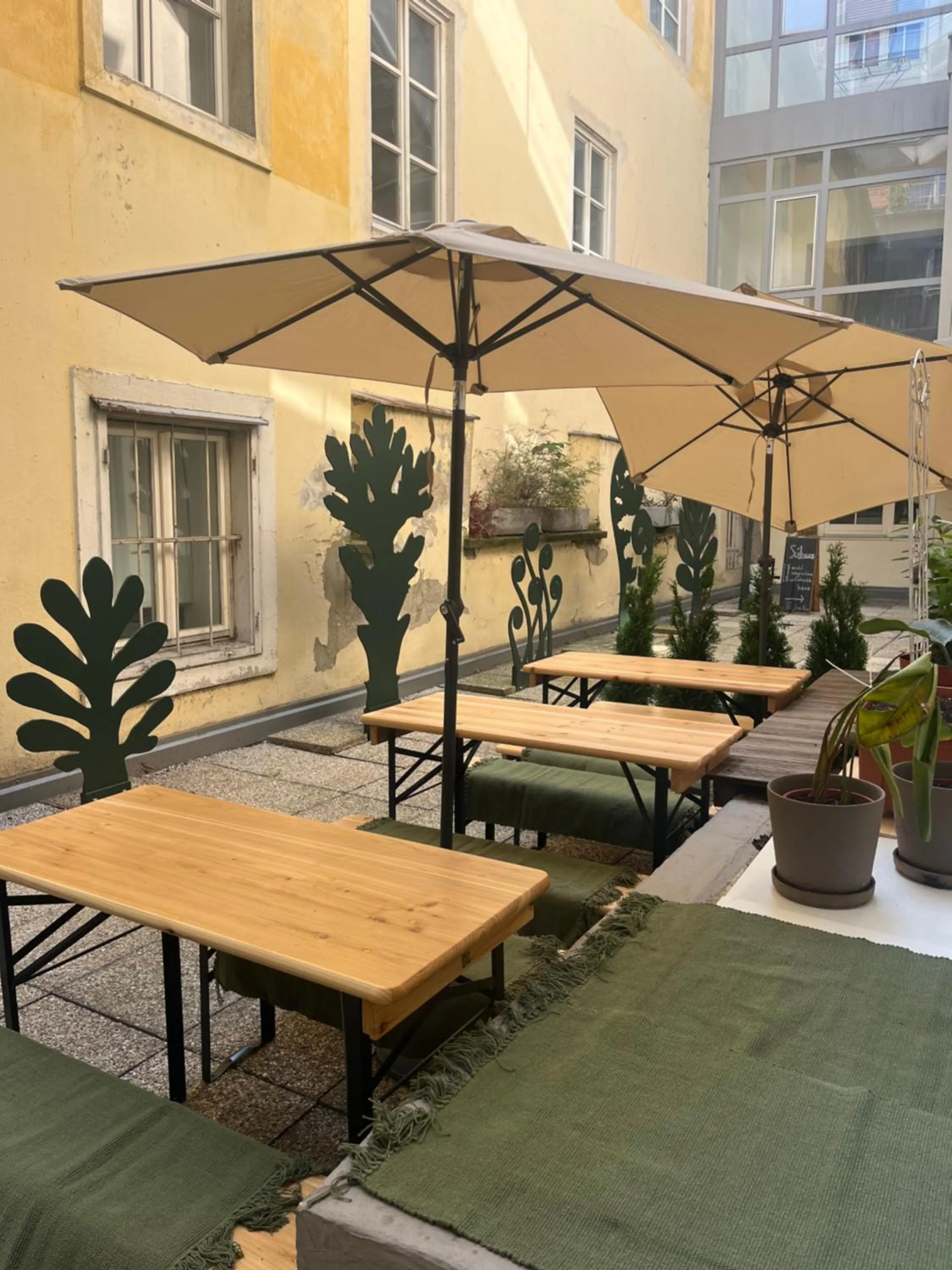 Patio in Sishaus Hostel